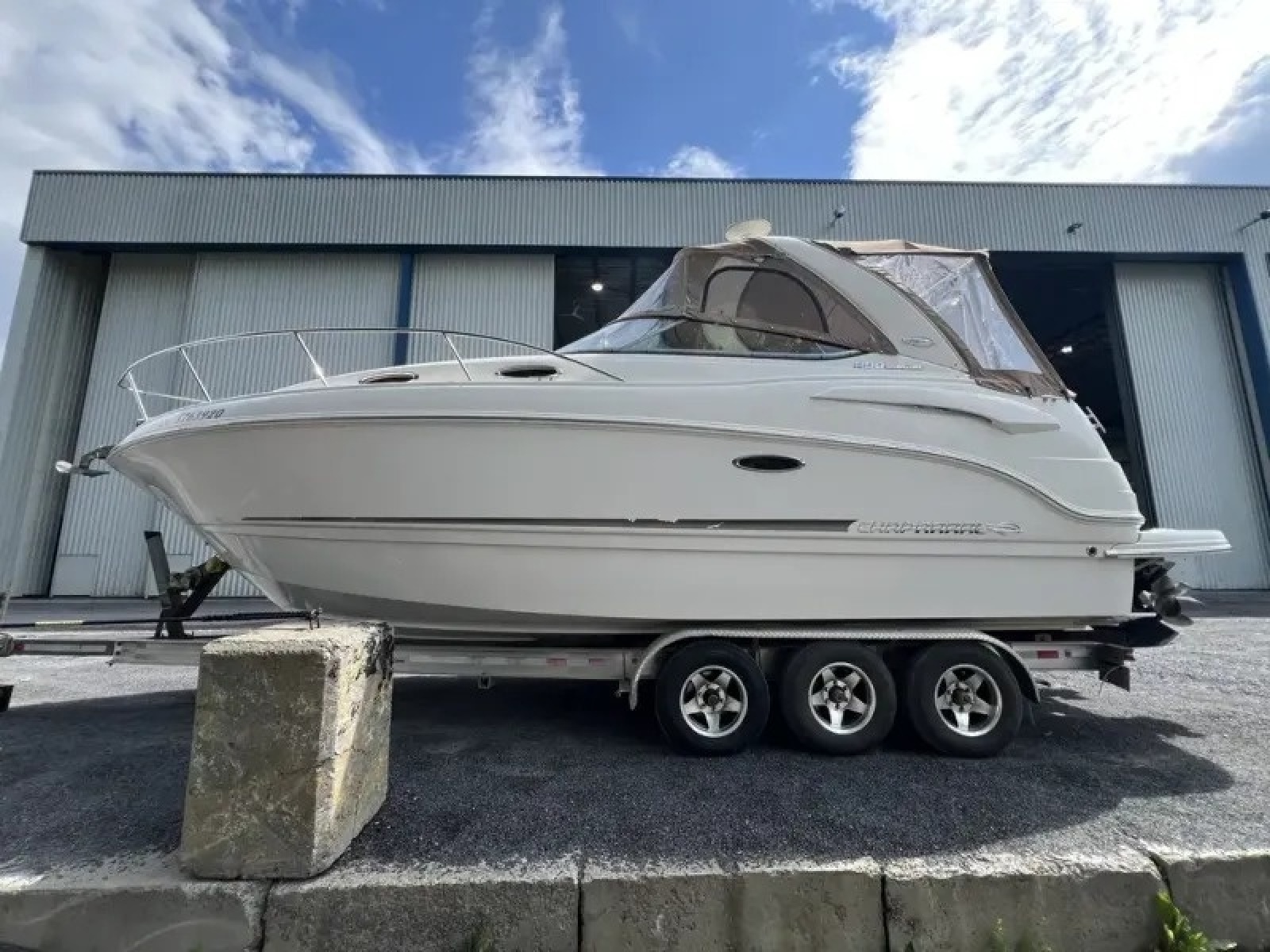 2013 Chaparral 290 Signature