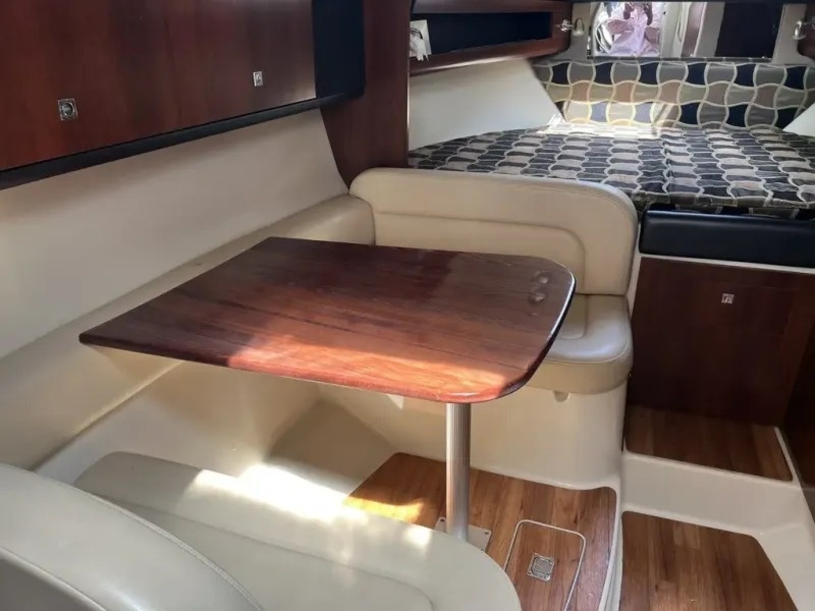 2013 Chaparral 290 Signature