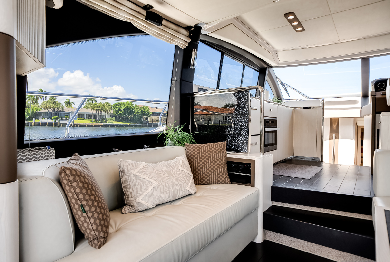 50ft Azimut Yacht For Sale