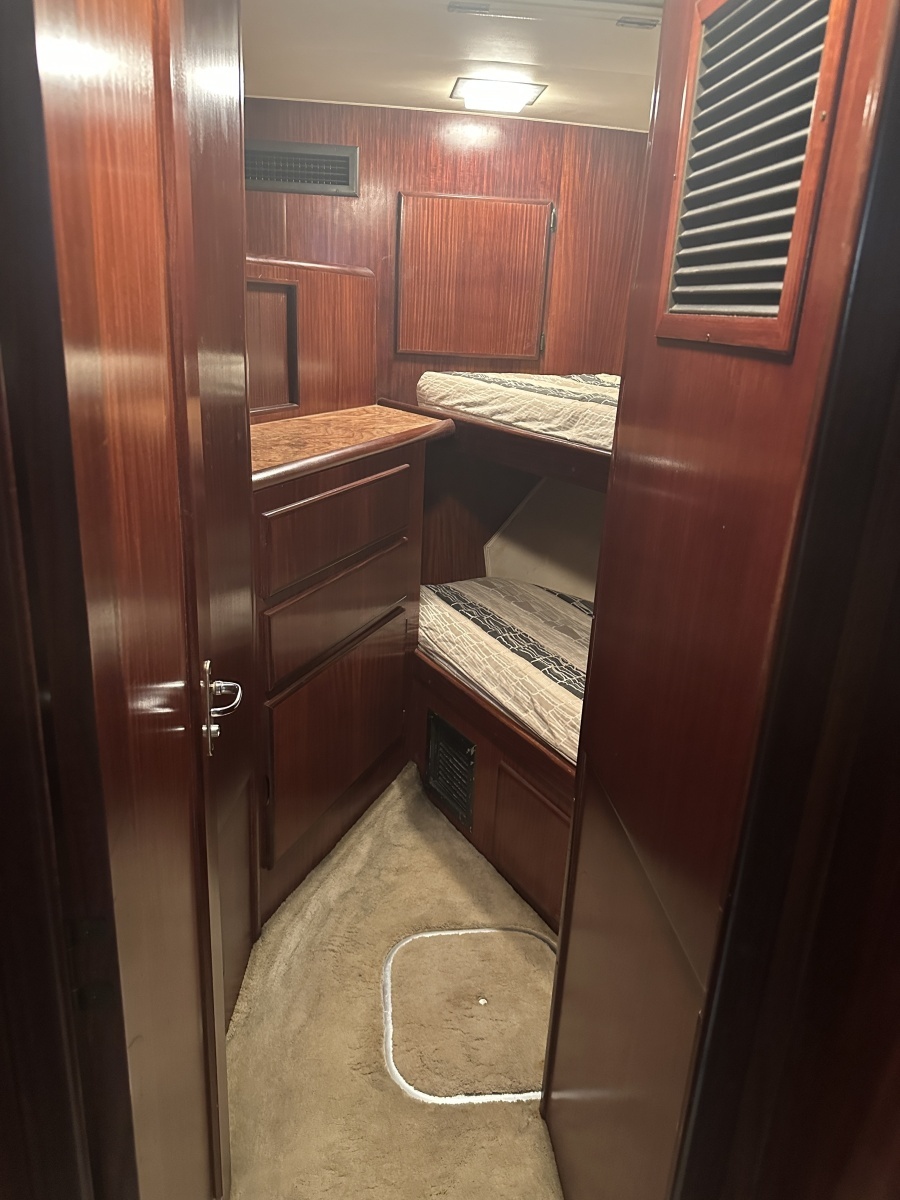 Megalodon 45ft Hatteras Yacht For Sale