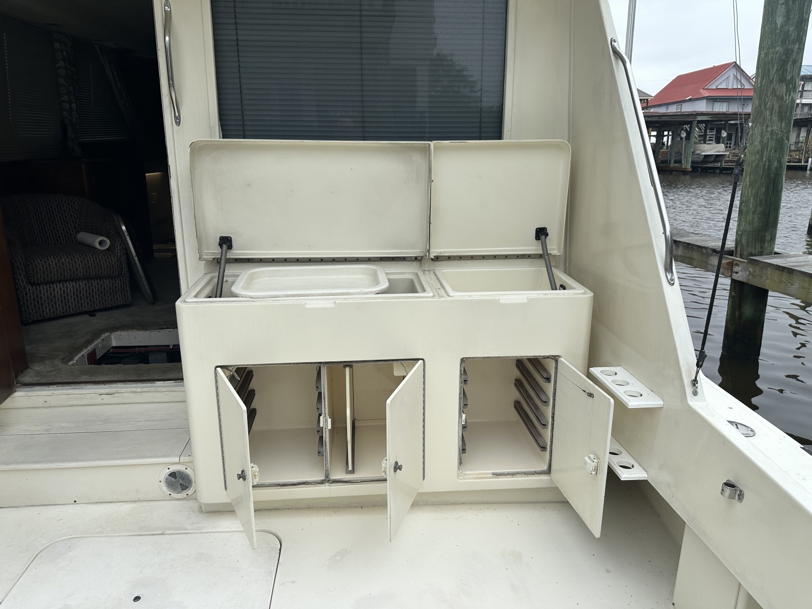 Megalodon 45ft Hatteras Yacht For Sale
