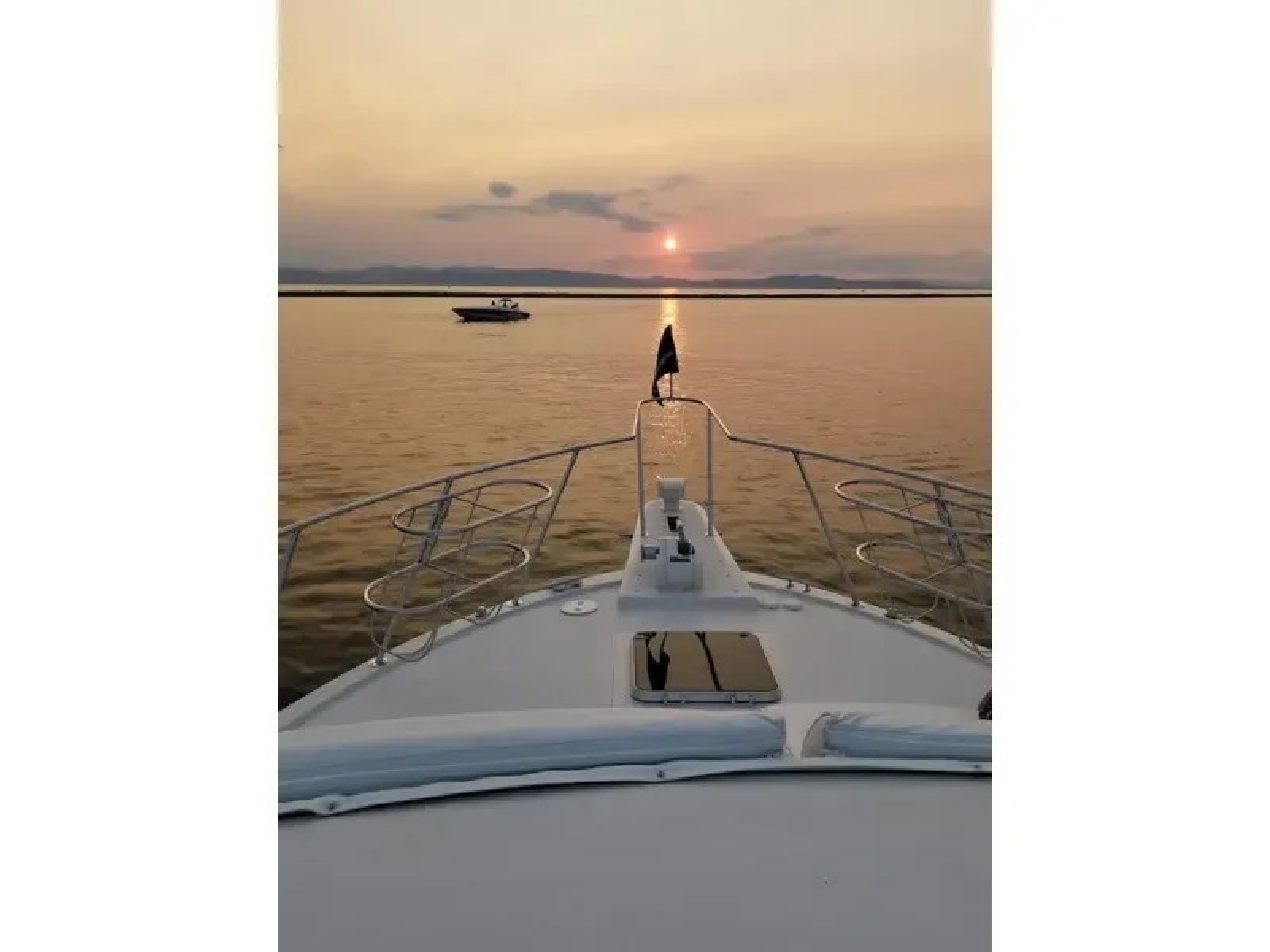 1989 Chris-Craft Catalina 381