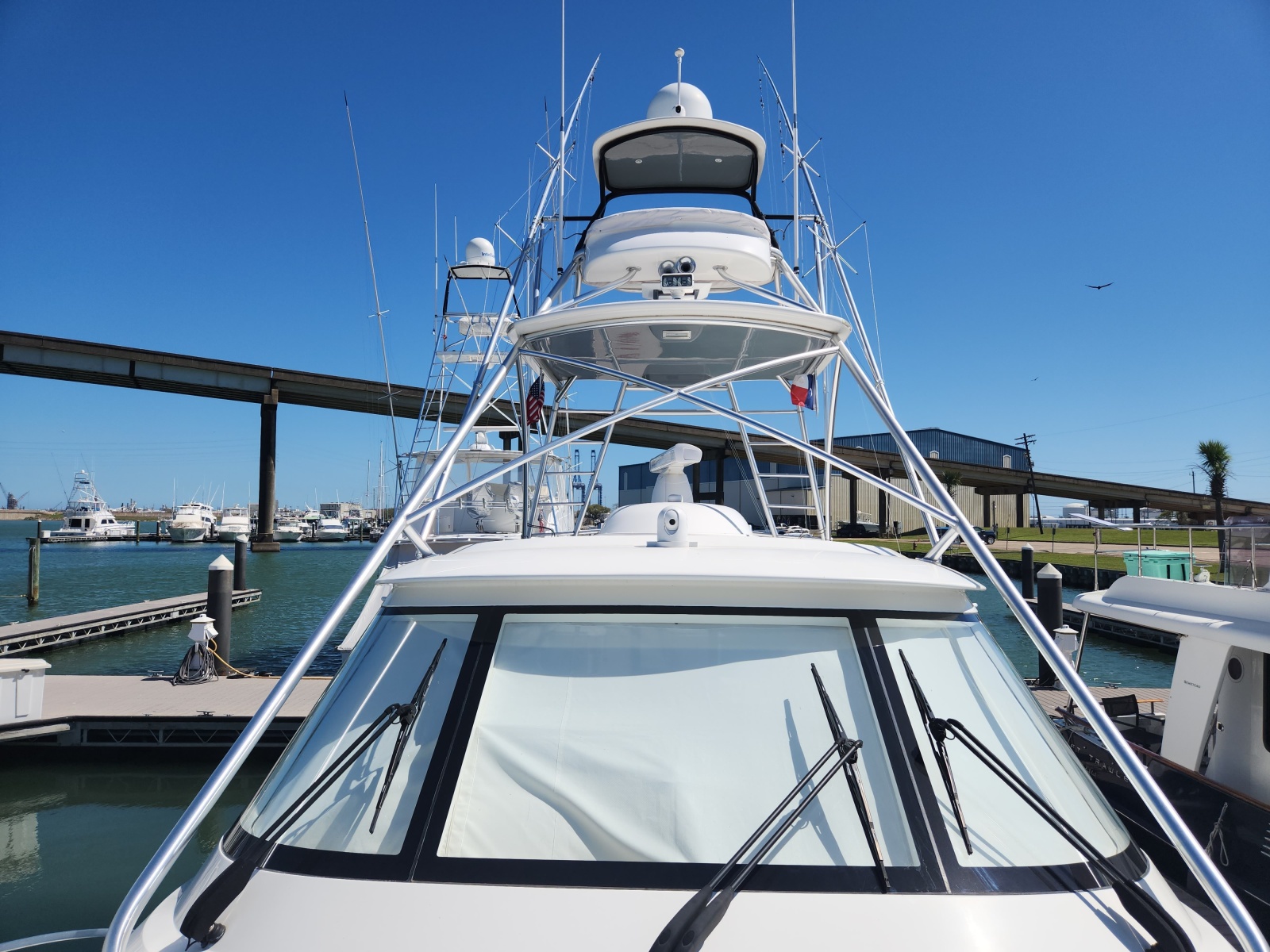 2018 Viking 48 Sport Tower