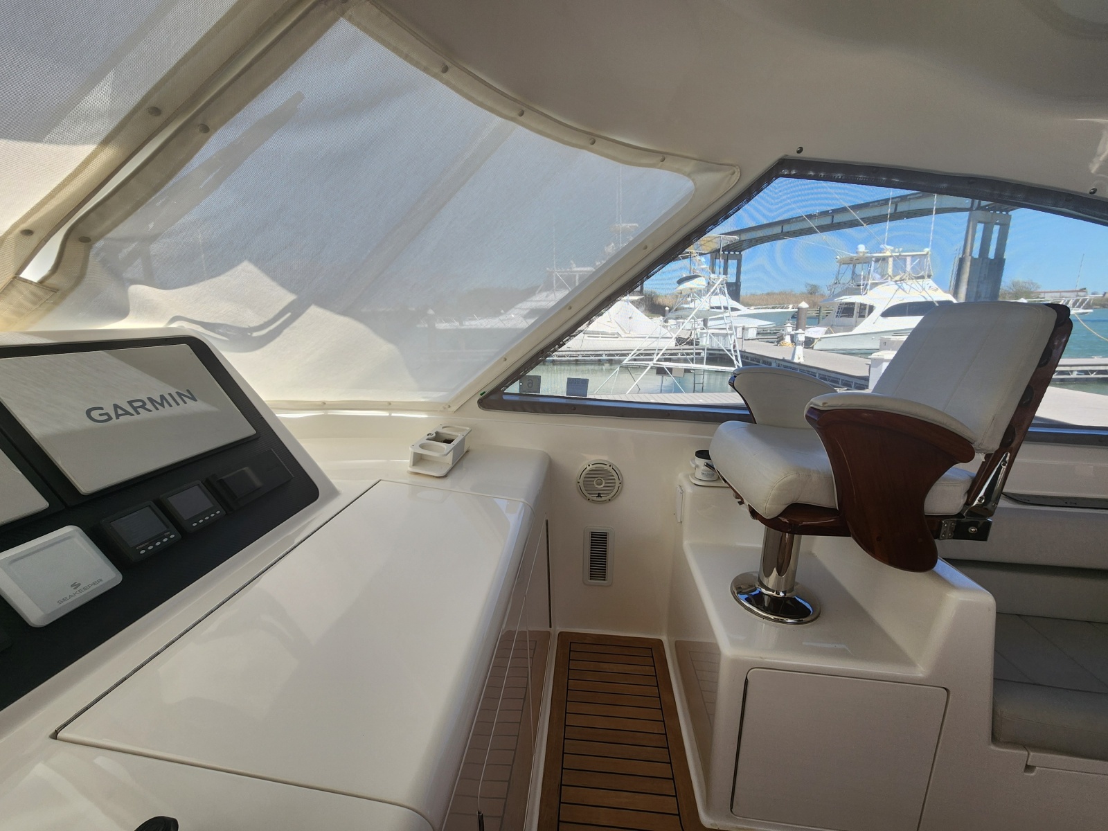 2018 Viking 48 Sport Tower
