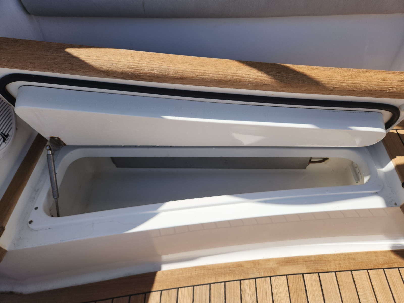 Sea Suite 48ft Viking Yacht For Sale