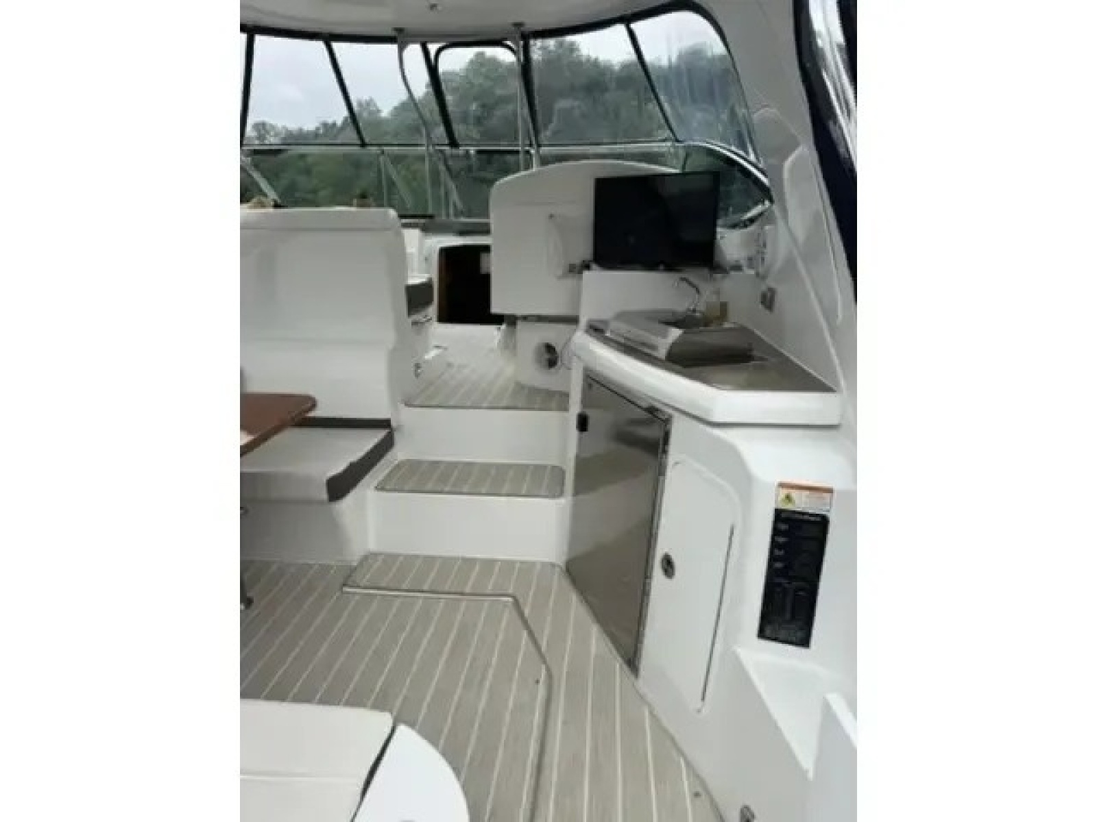 2008 Cruisers 460 Express