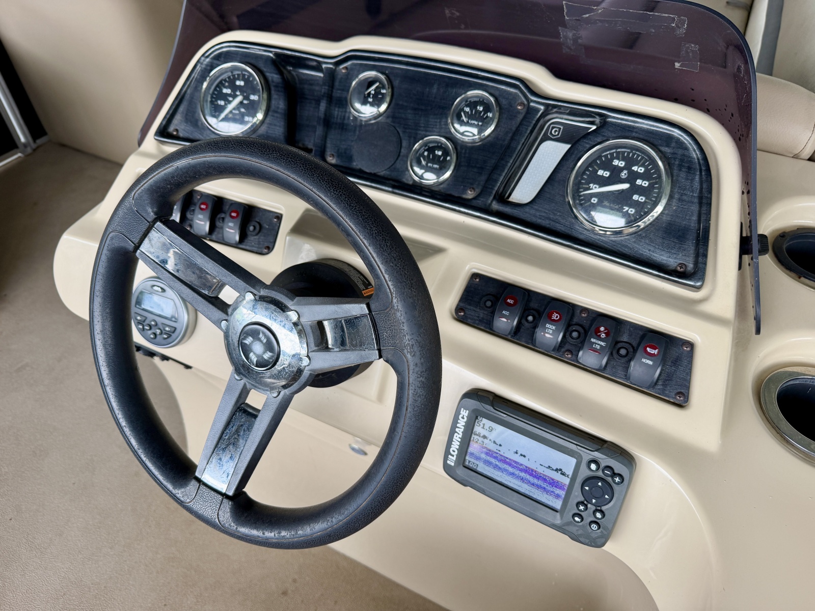 2019 Sweetwater 2386 Cruise Pontoon