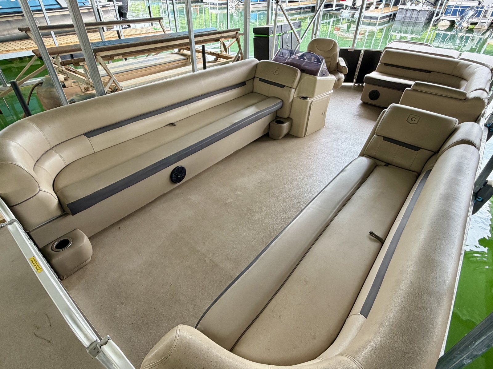 2019 Sweetwater 2386 Cruise Pontoon