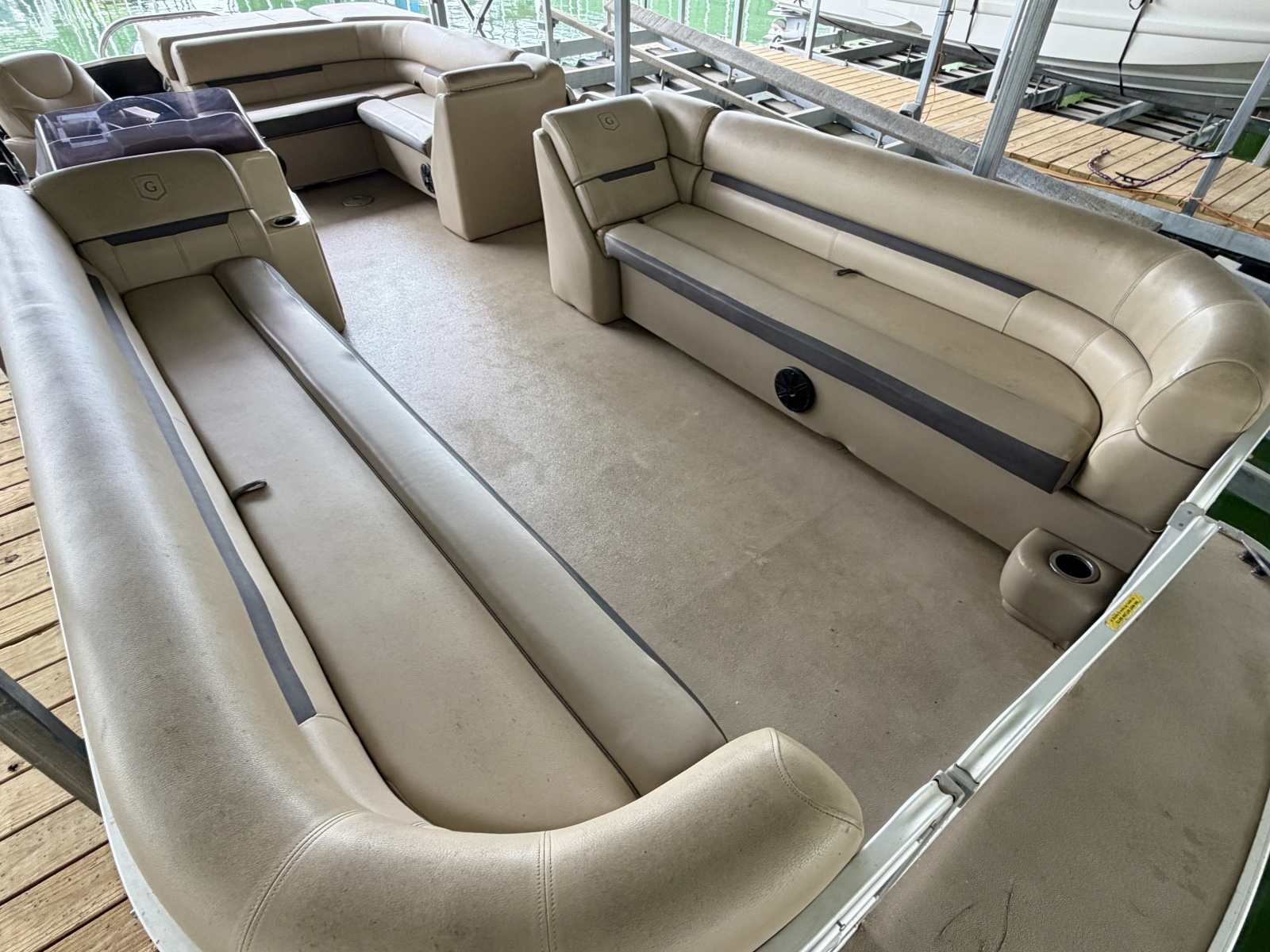 24ft Sweetwater Yacht For Sale