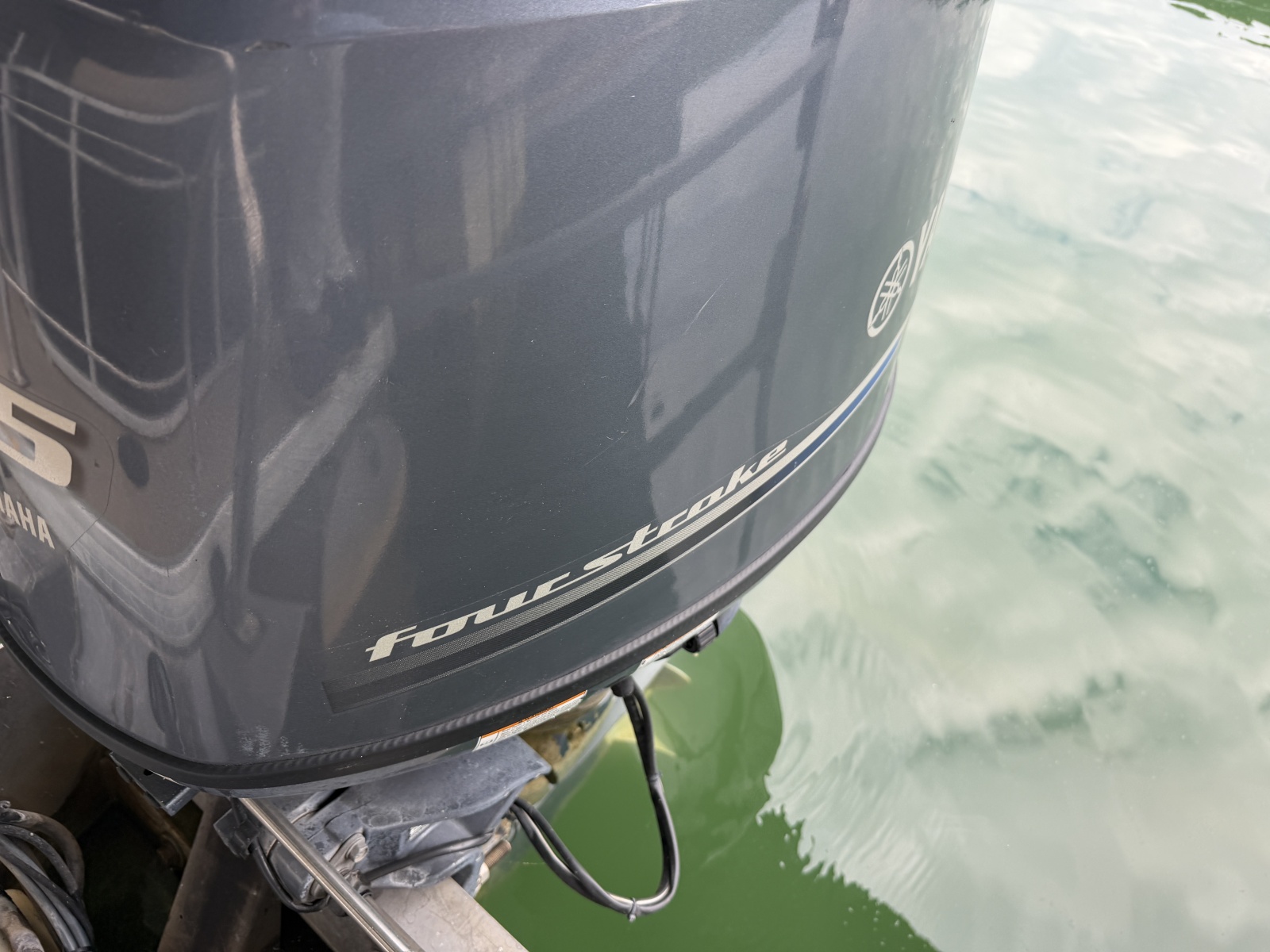 2019 Sweetwater 2386 Cruise Pontoon