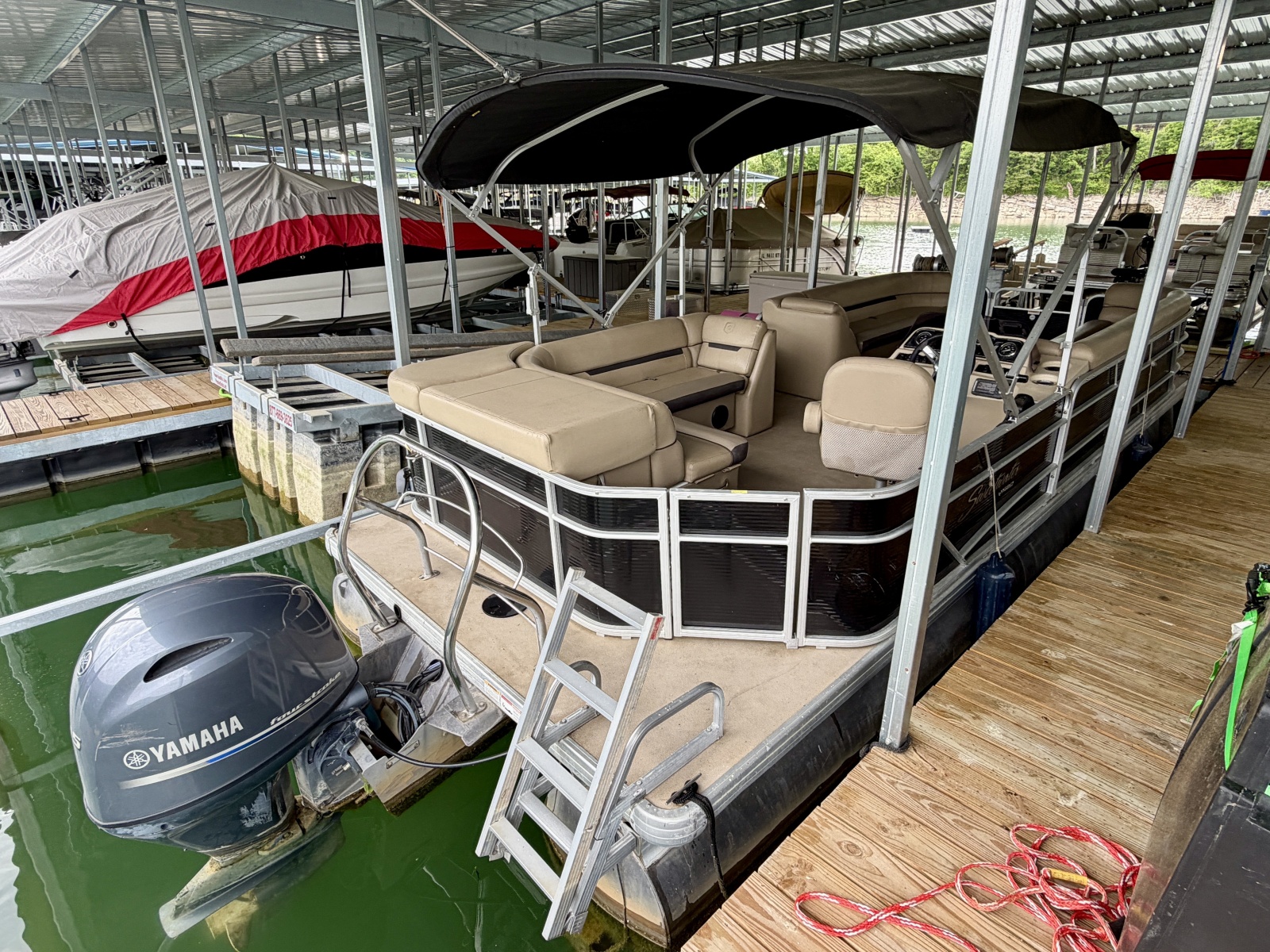 2019 Sweetwater 2386 Cruise Pontoon
