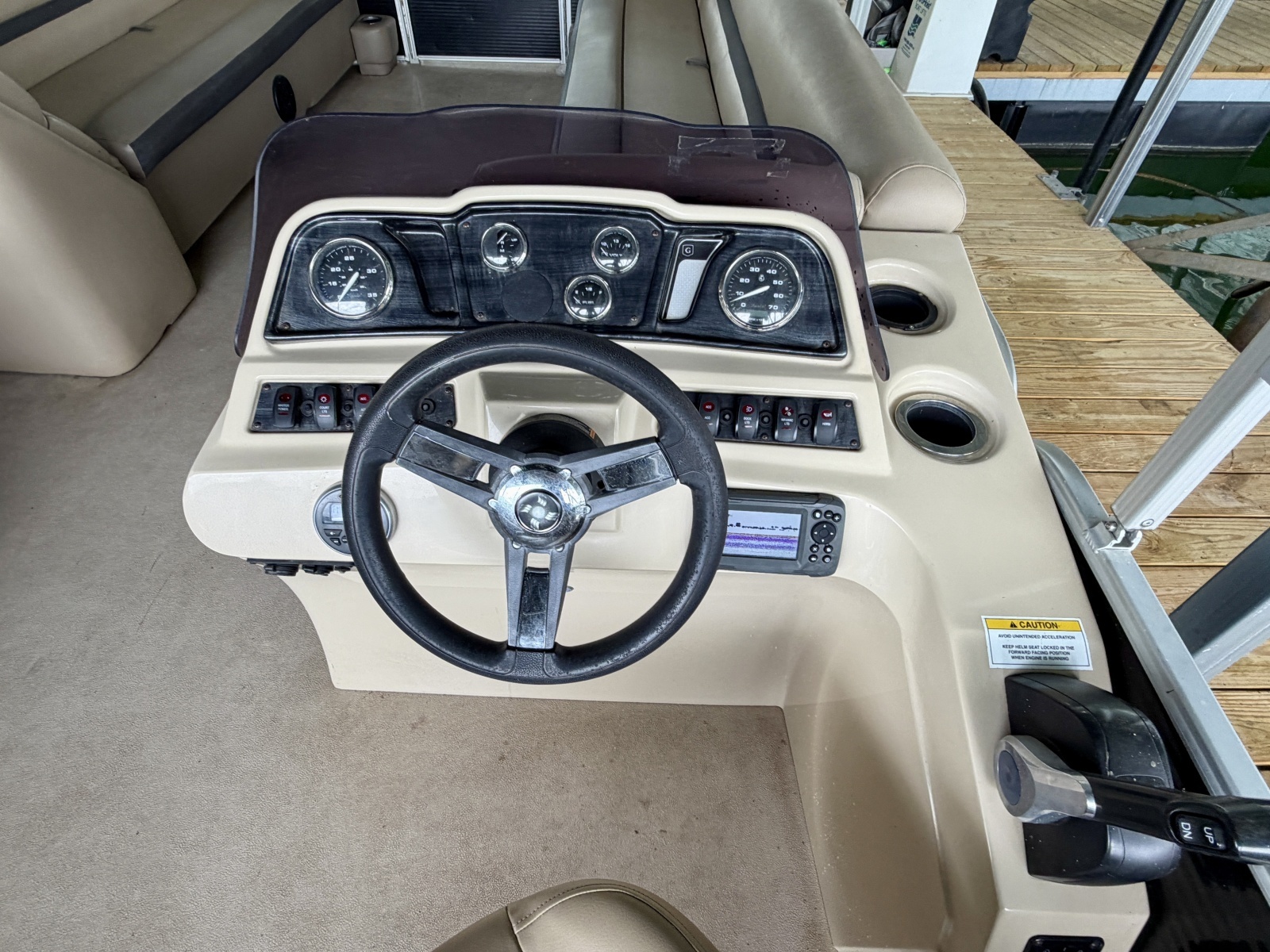 24ft Sweetwater Yacht For Sale