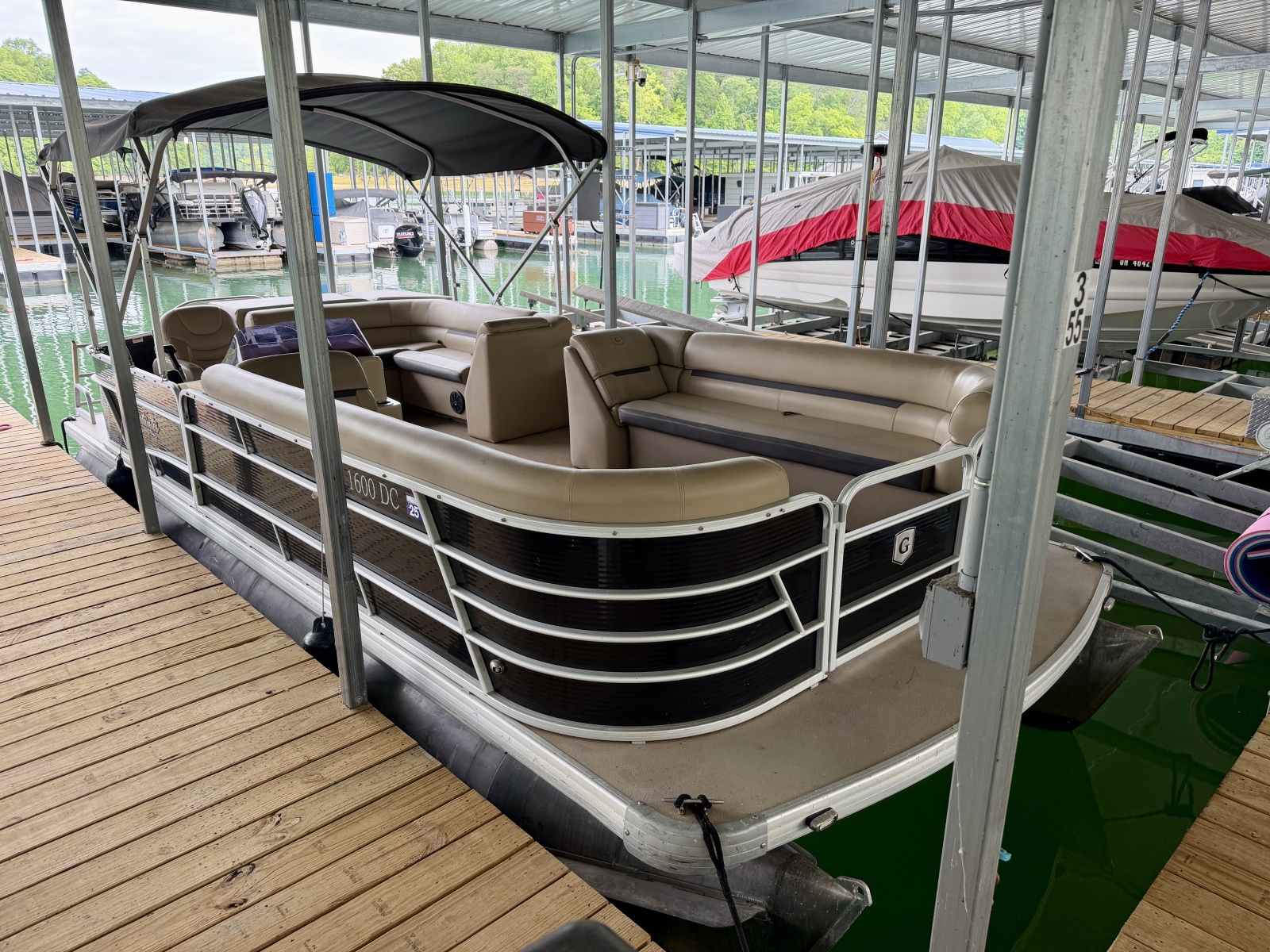 2019 Sweetwater 2386 Cruise Pontoon