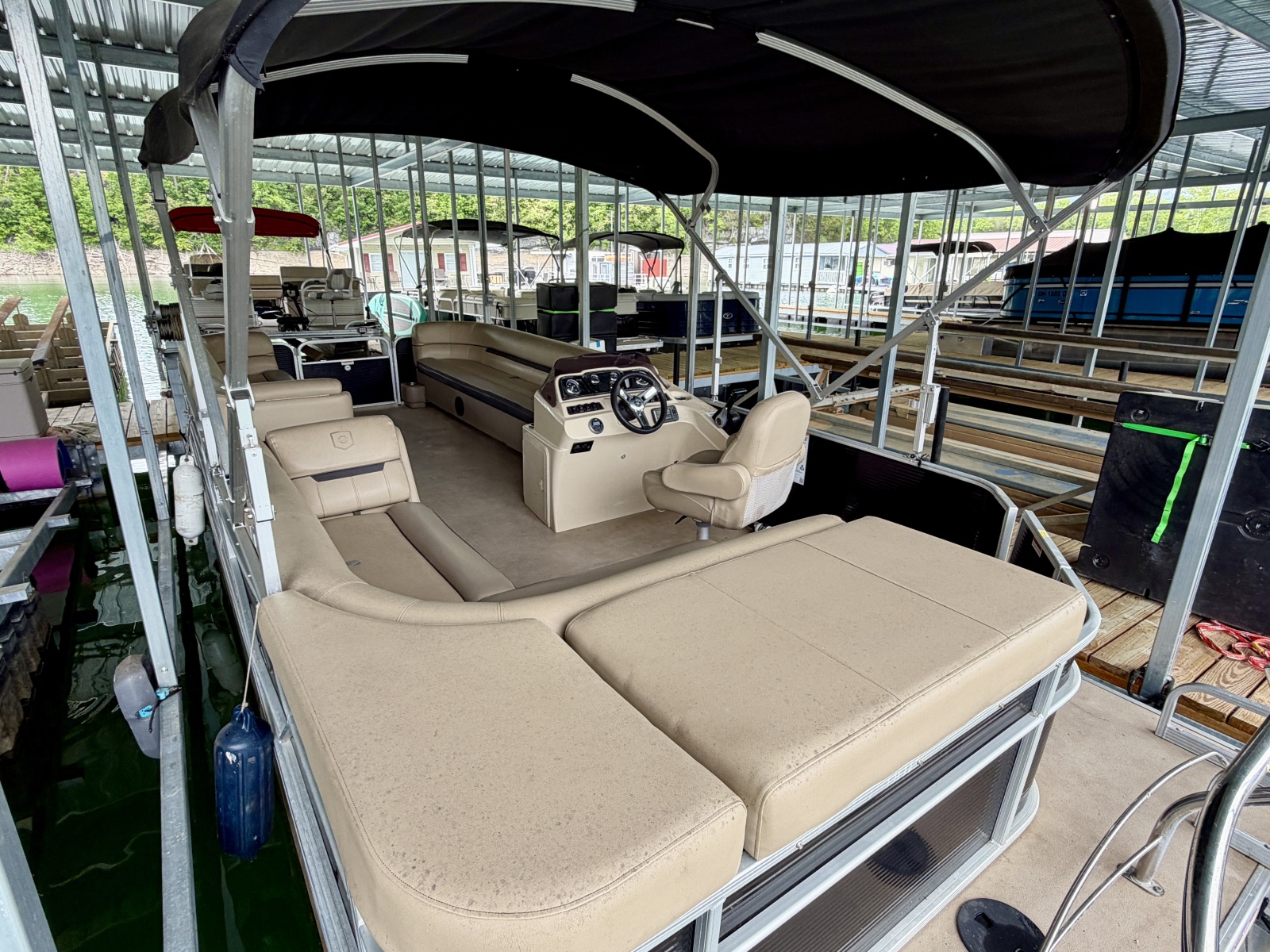 2019 Sweetwater 2386 Cruise Pontoon