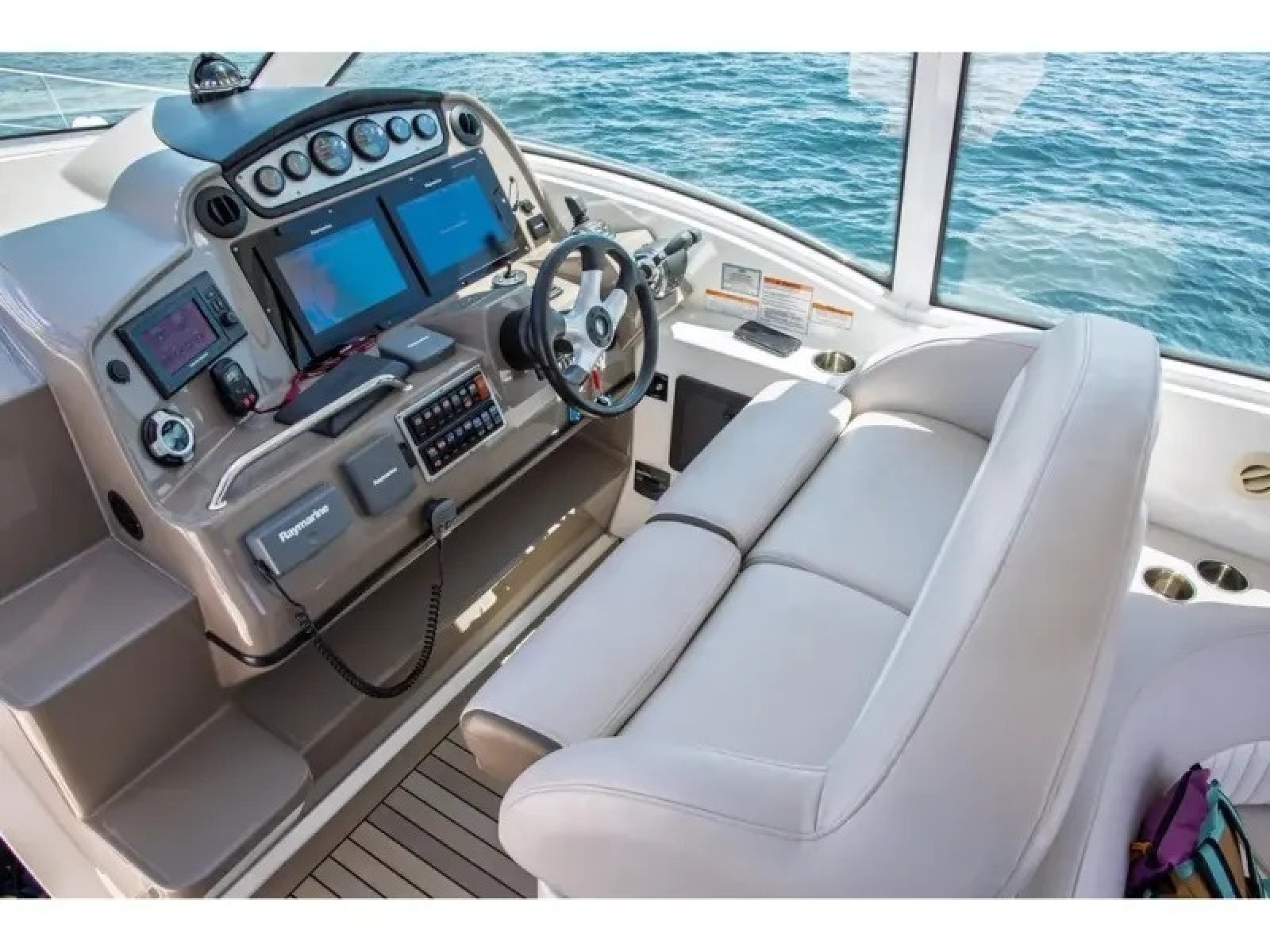 2011 Cruisers Sports Coupe 420