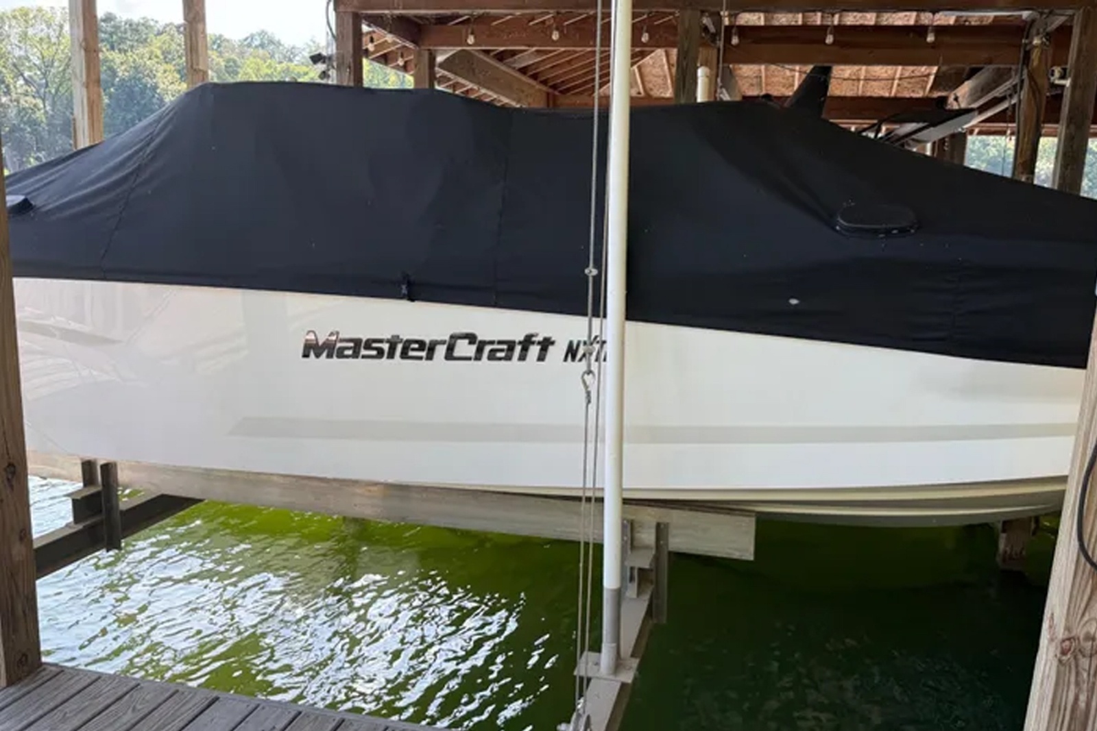 2022 Mastercraft NXT24