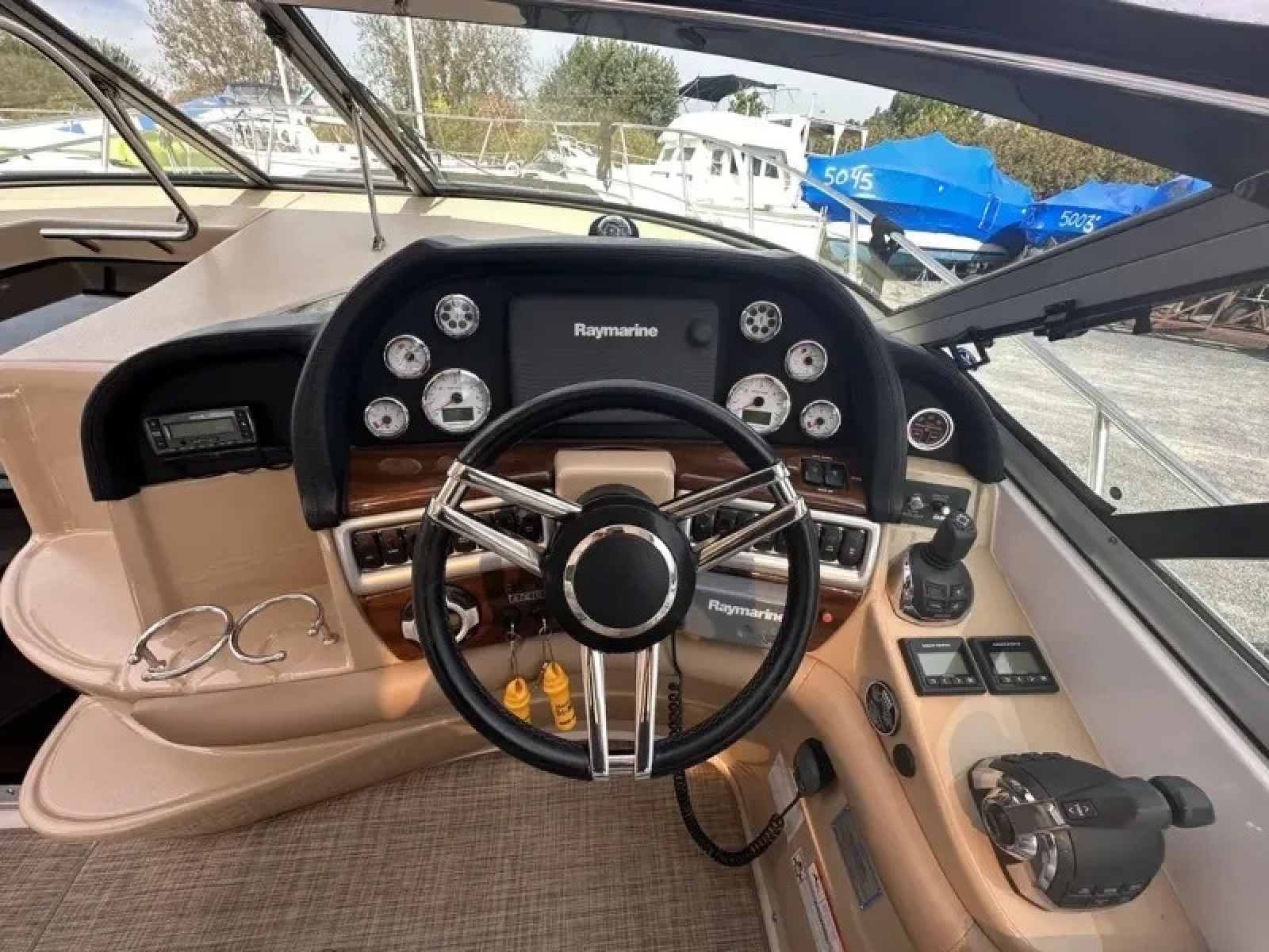 2015 Four Winns 375 Vista