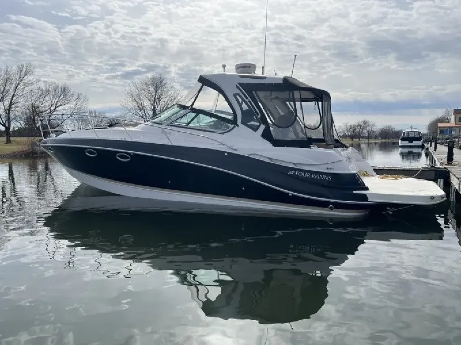 2015 Four Winns 375 Vista