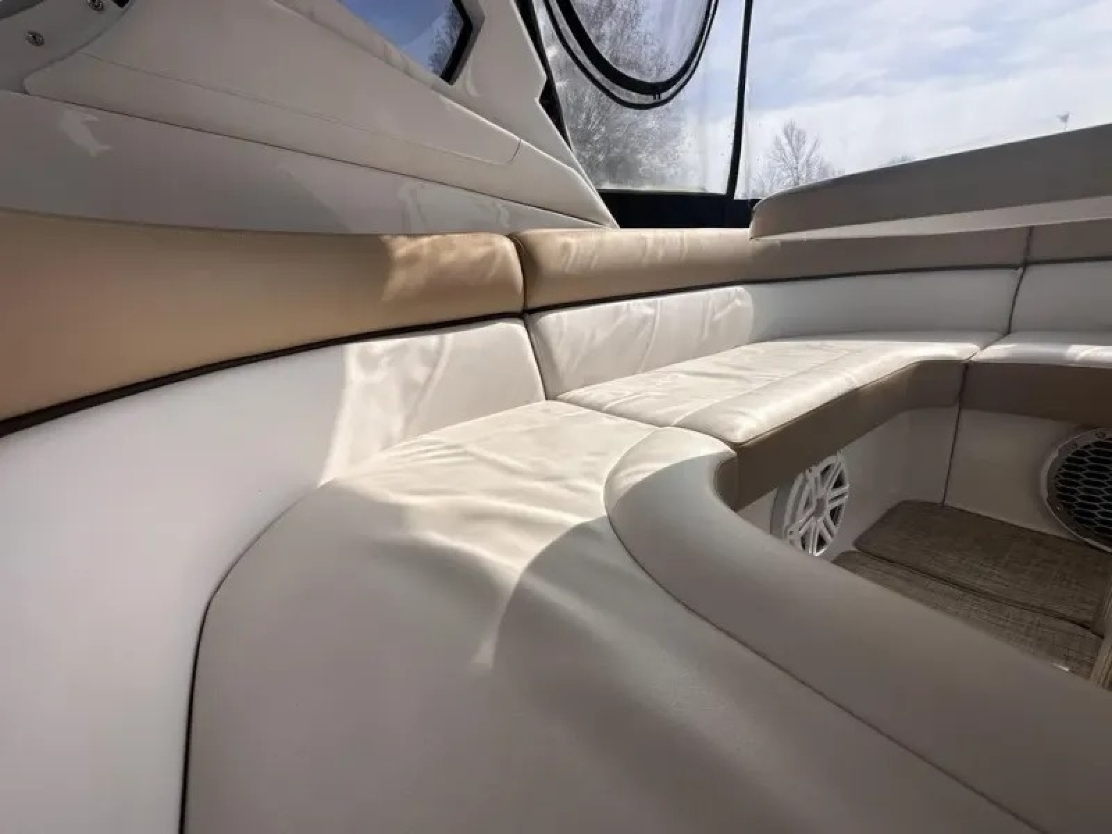 2015 Four Winns 375 Vista