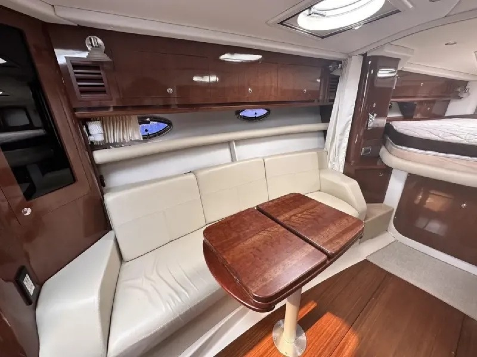 2015 Four Winns 375 Vista