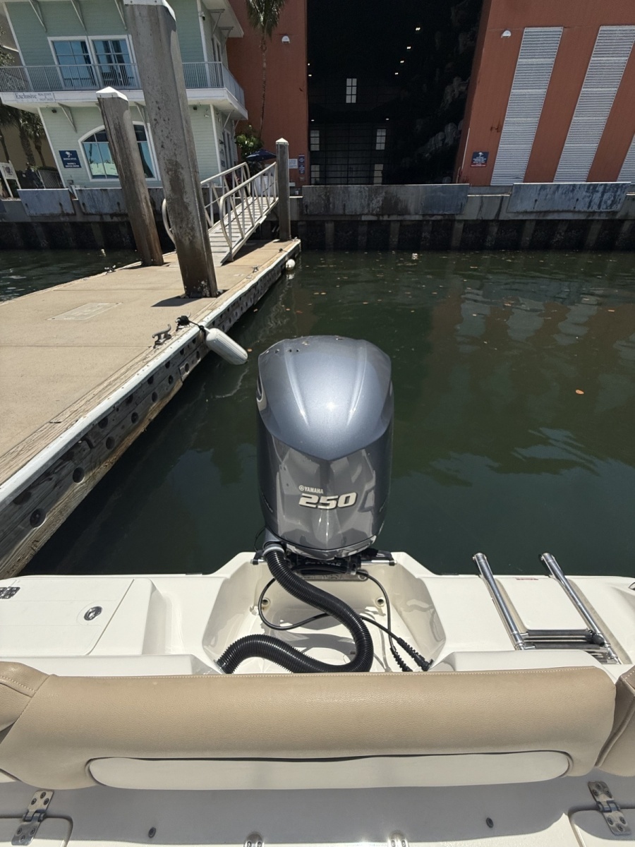 23ft Key West Yacht For Sale