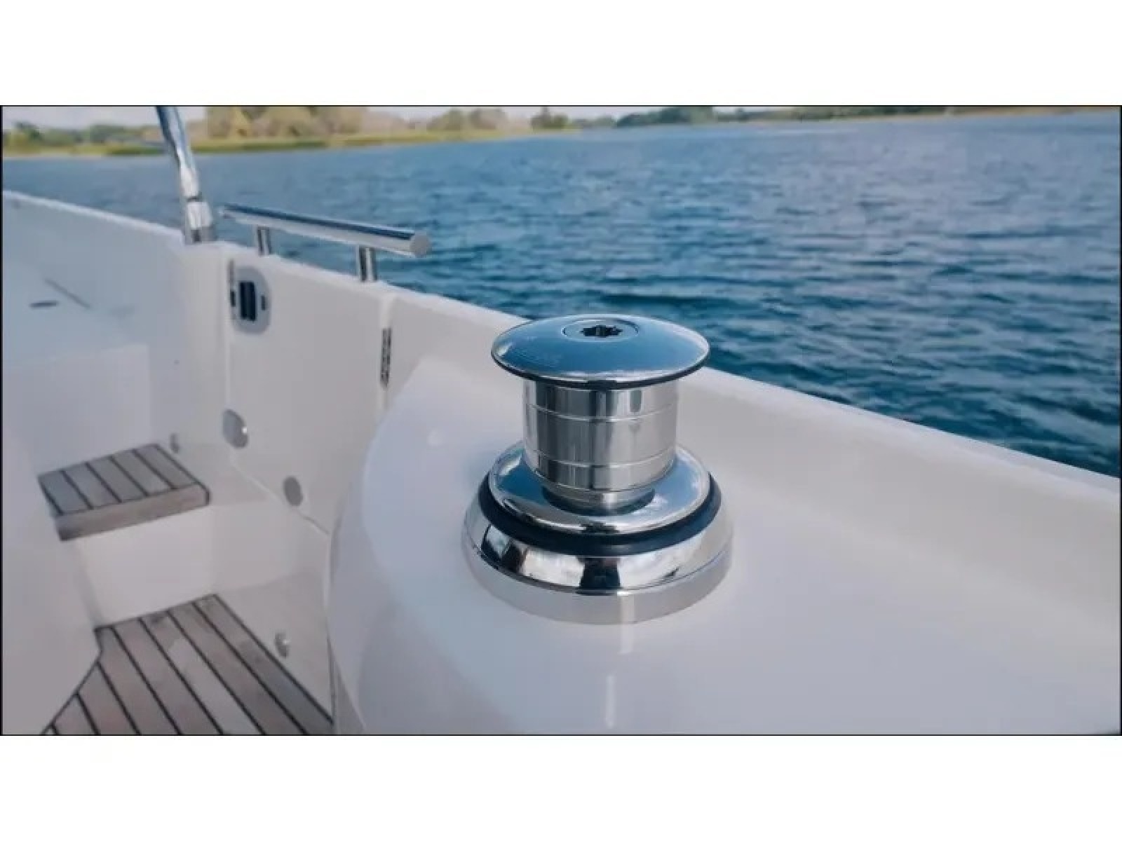2018 Present Yachts 520S