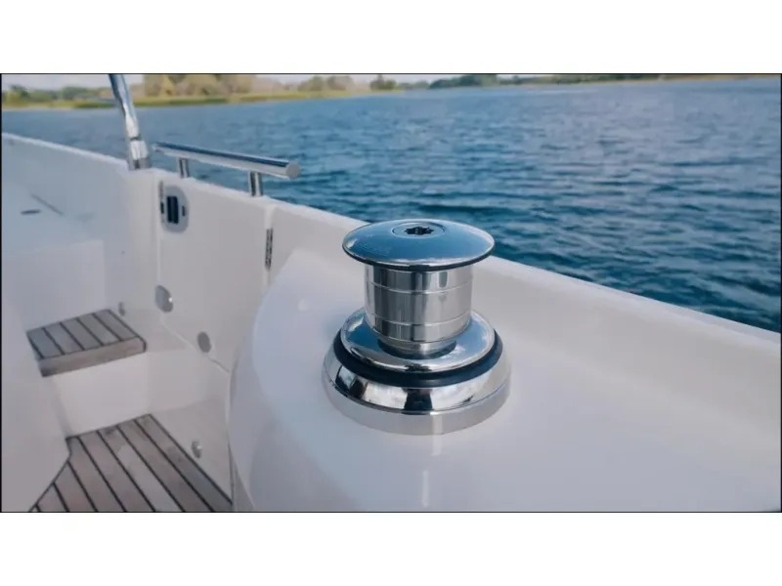 2018 Present Yachts 520S