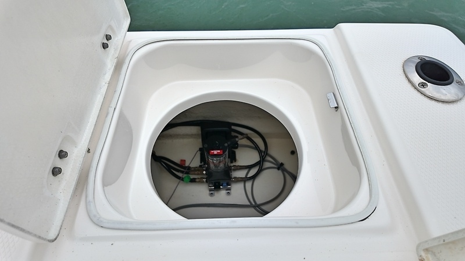 0005696187