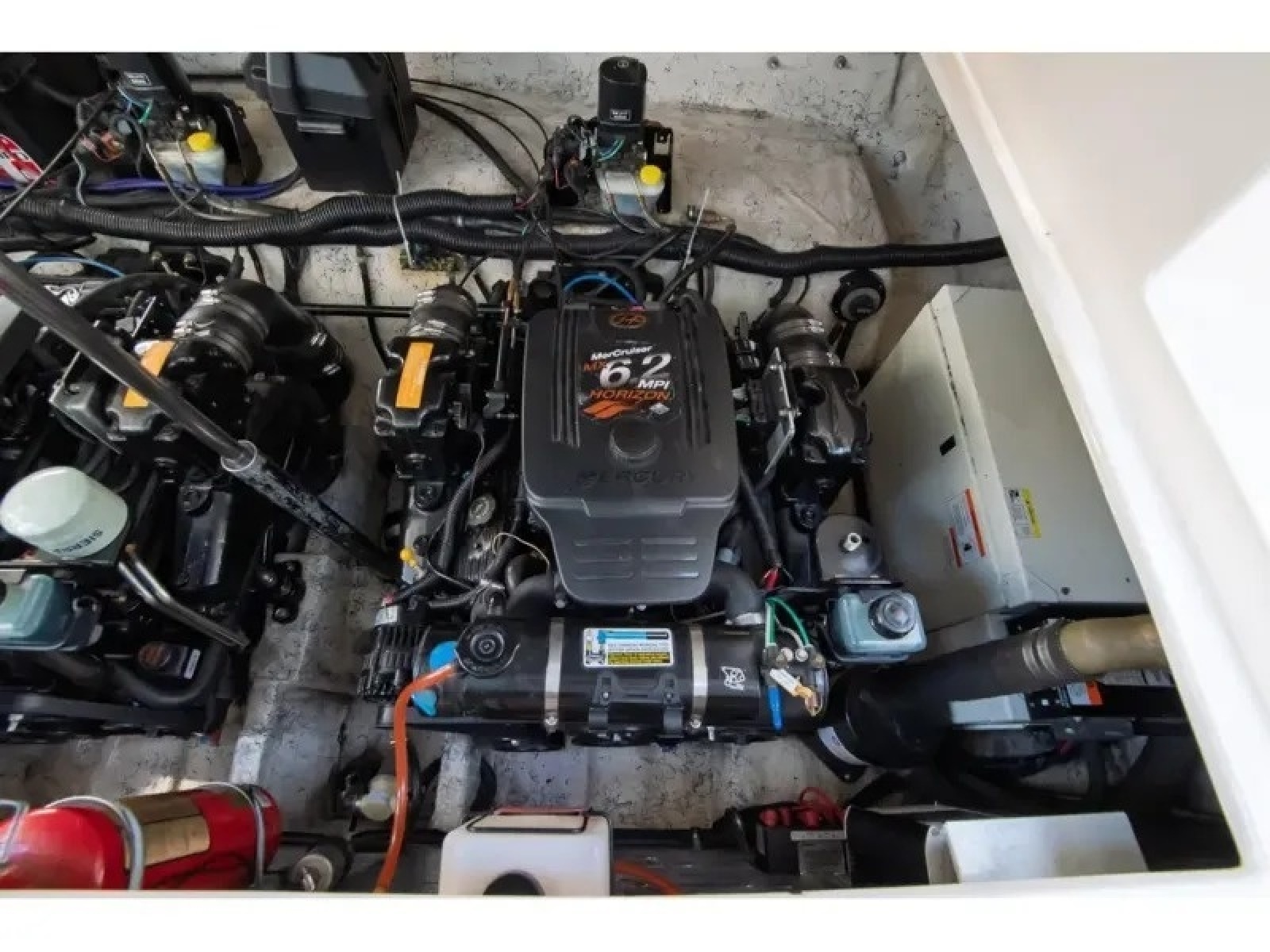 2003 Rinker Fieste Vee 342