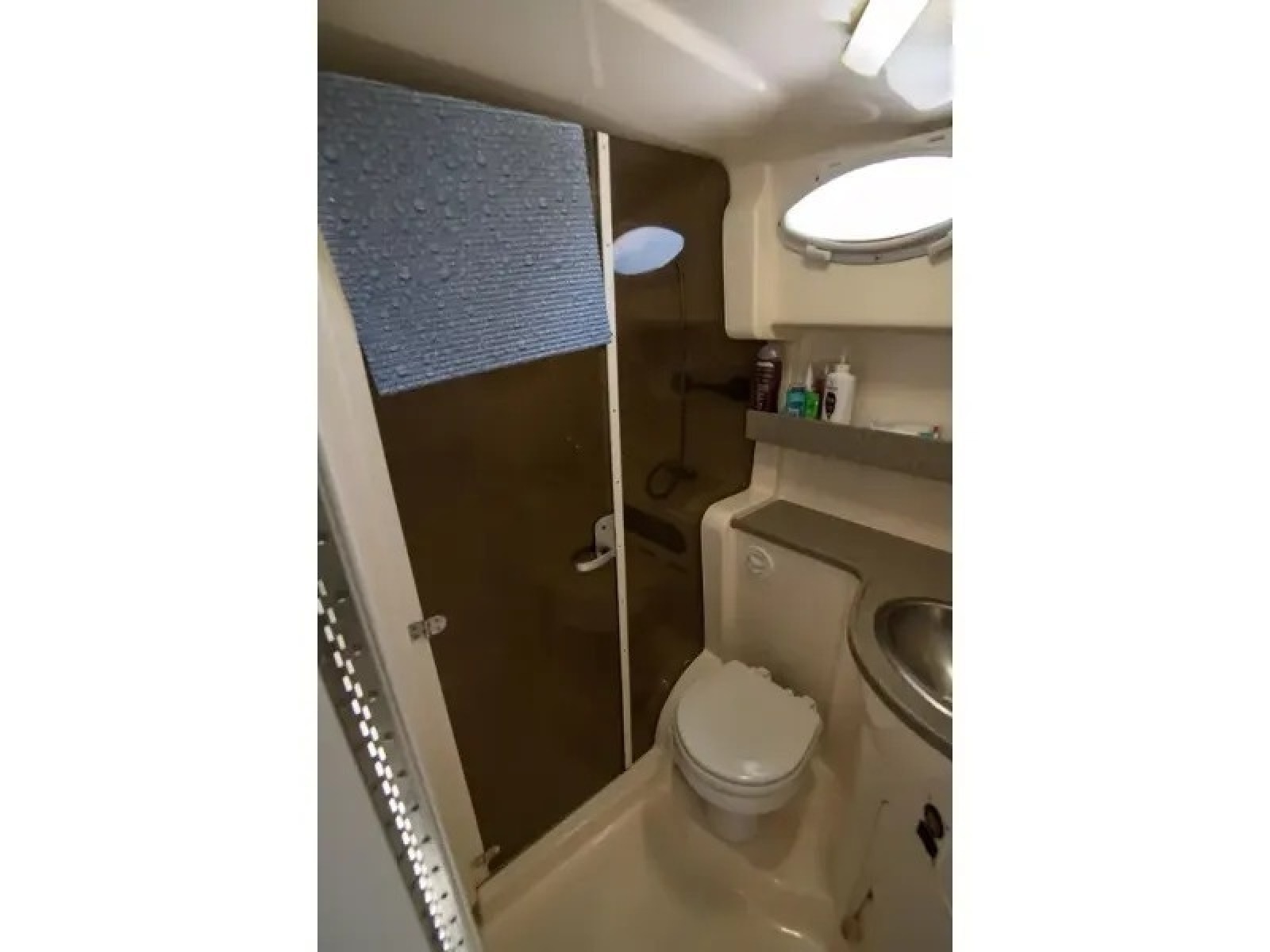 2003 Rinker Fieste Vee 342