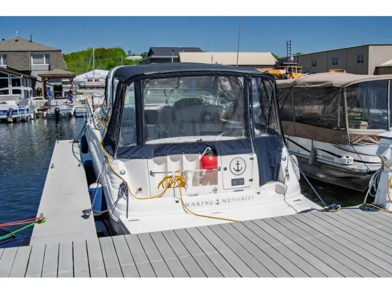 2003 Rinker Fieste Vee 342