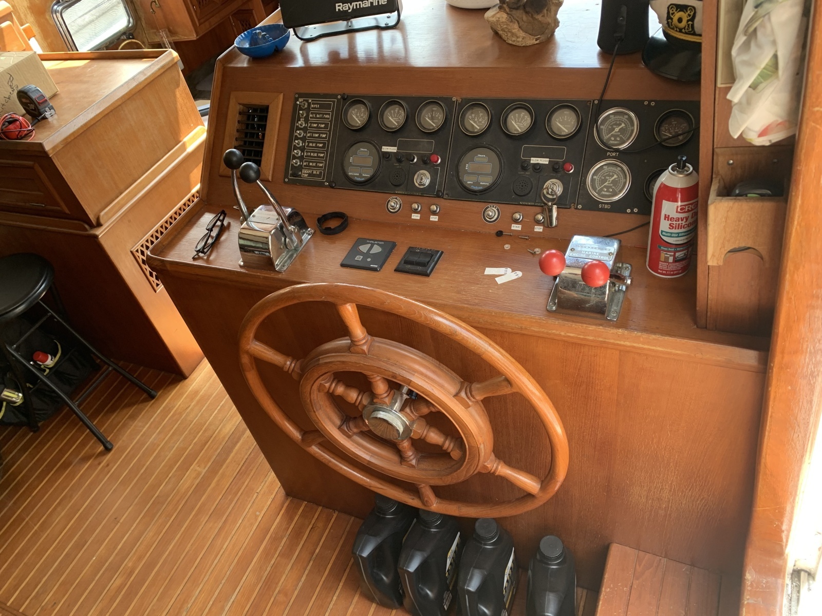 1986 Marine Trader La Belle