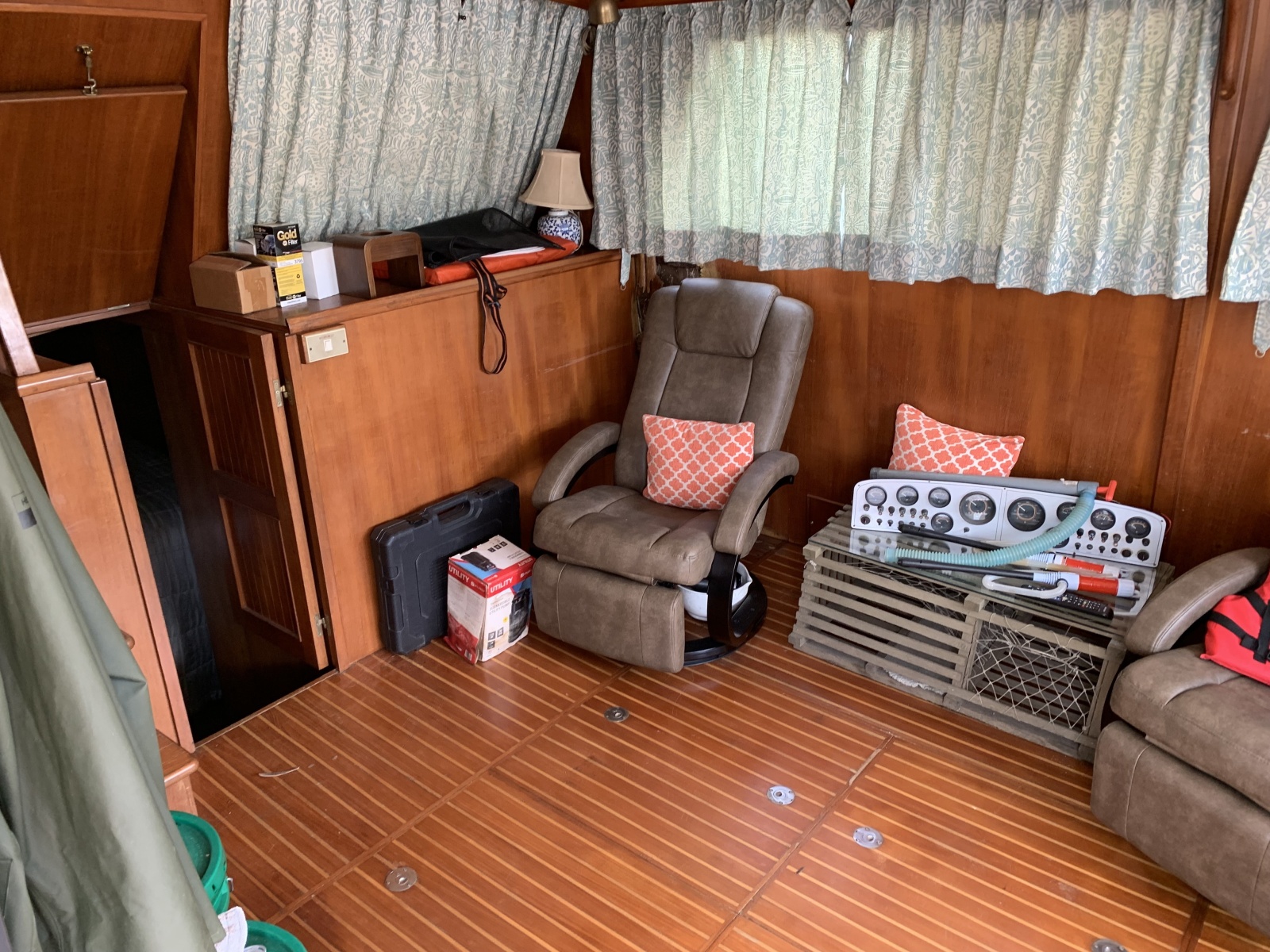 1986 Marine Trader La Belle