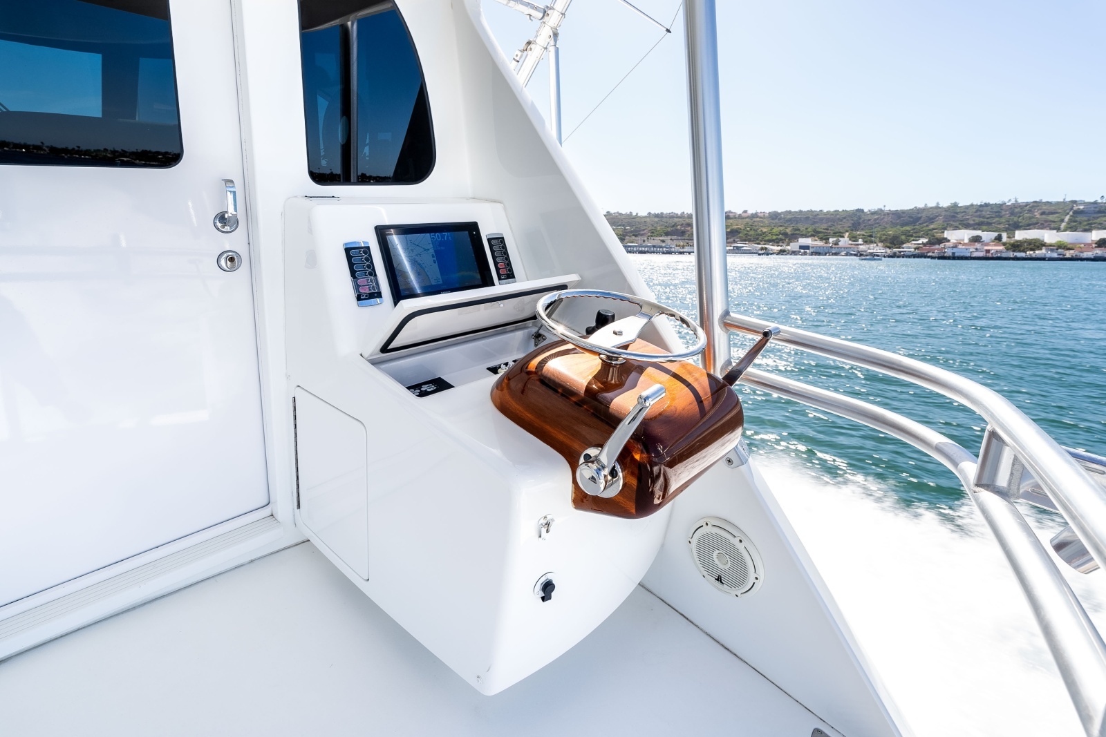 2018 Viking 72 Convertible