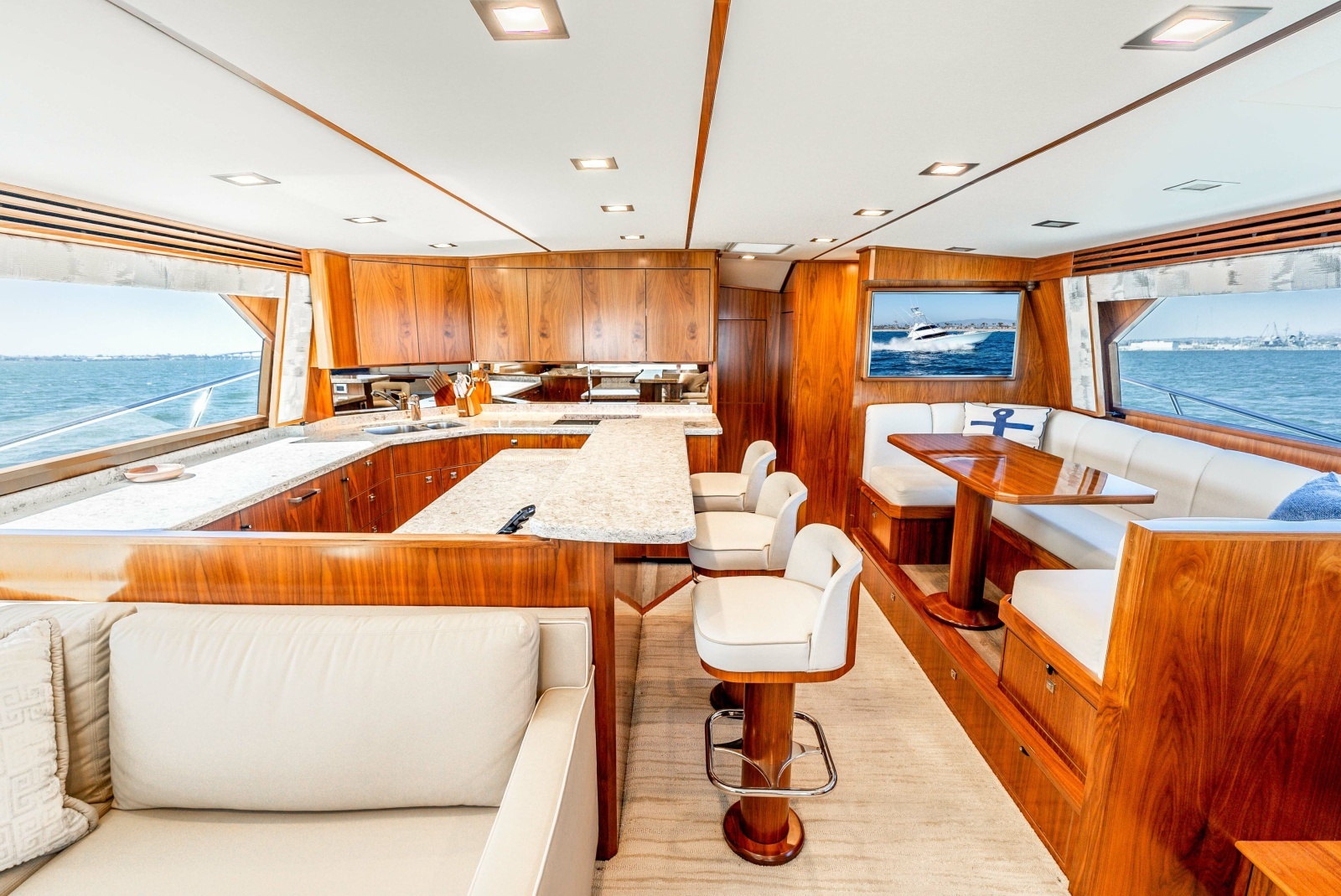 2018 Viking 72 Convertible