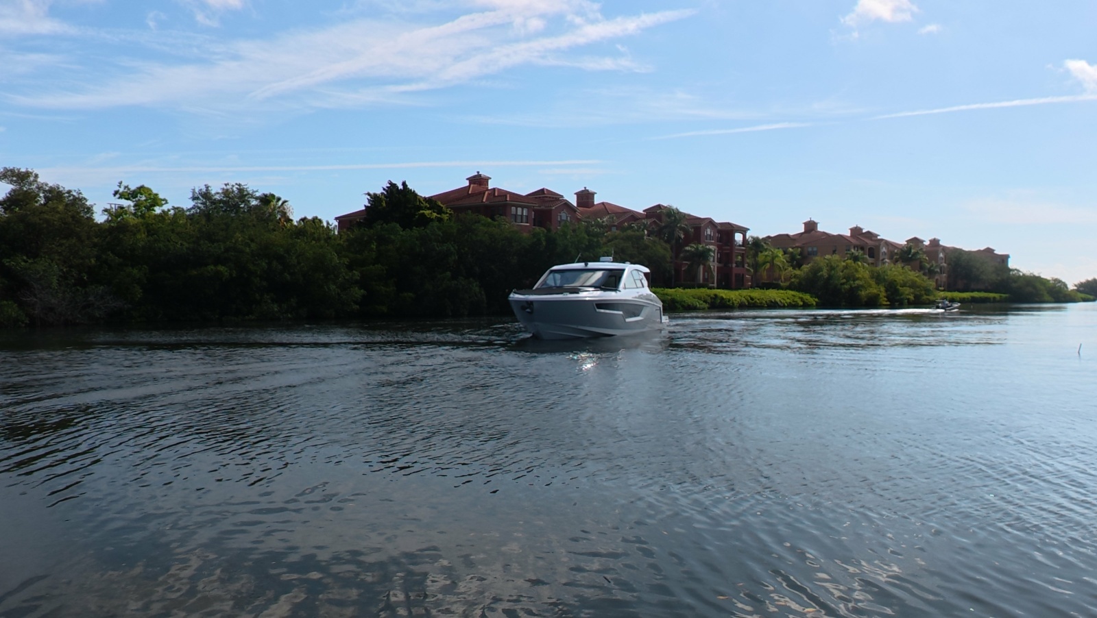 50ft Cruisers Yachts Yacht For Sale