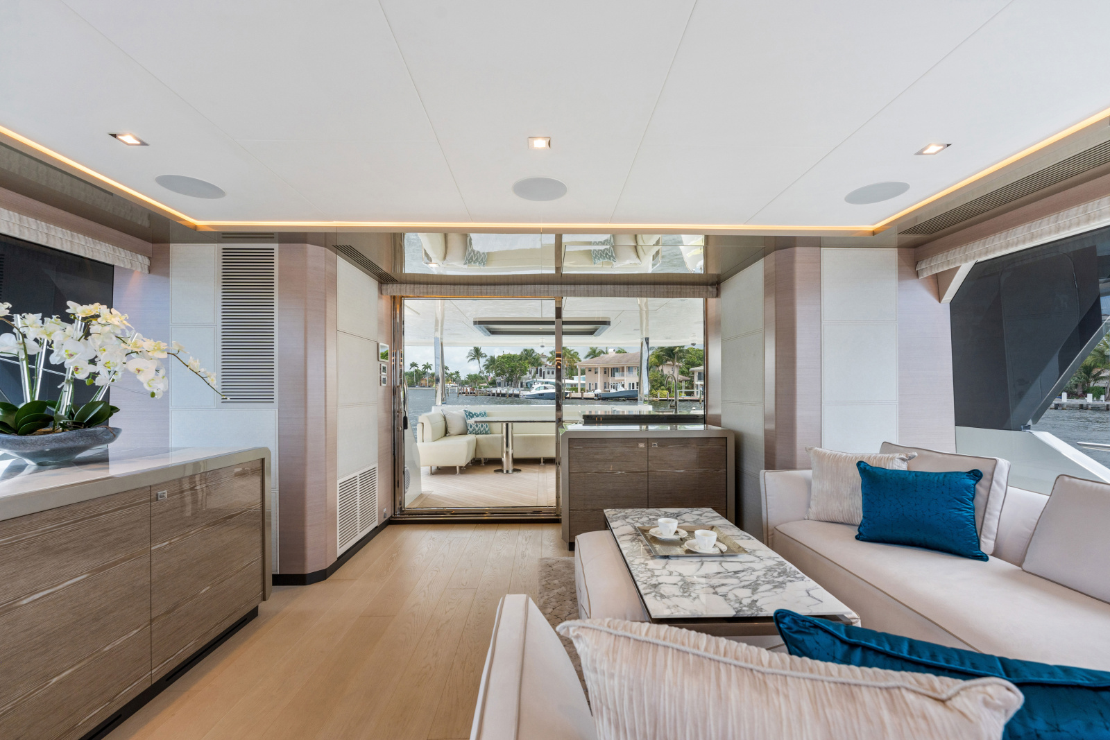 2023 Ocean Alexander 27R
