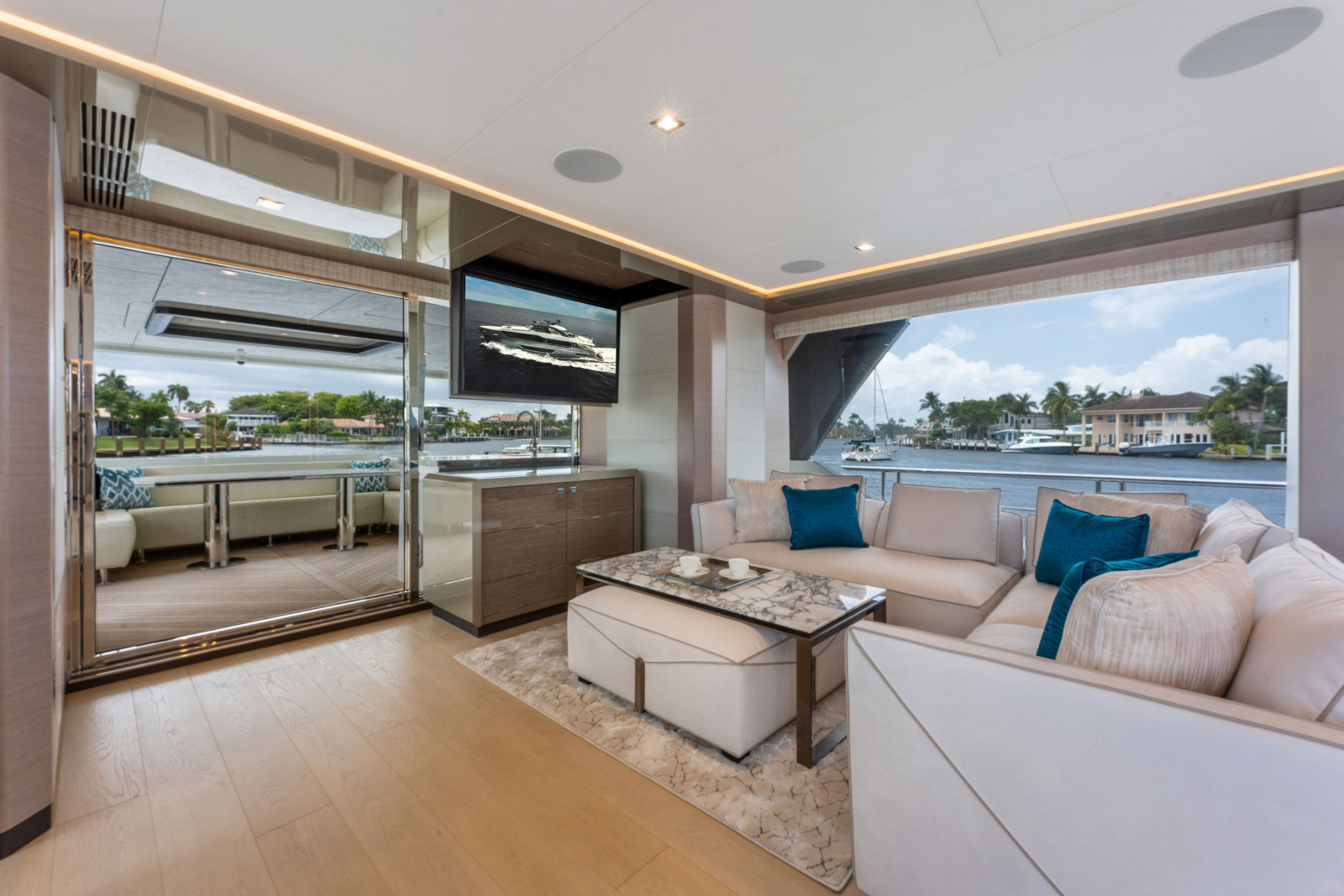 2023 Ocean Alexander 27R