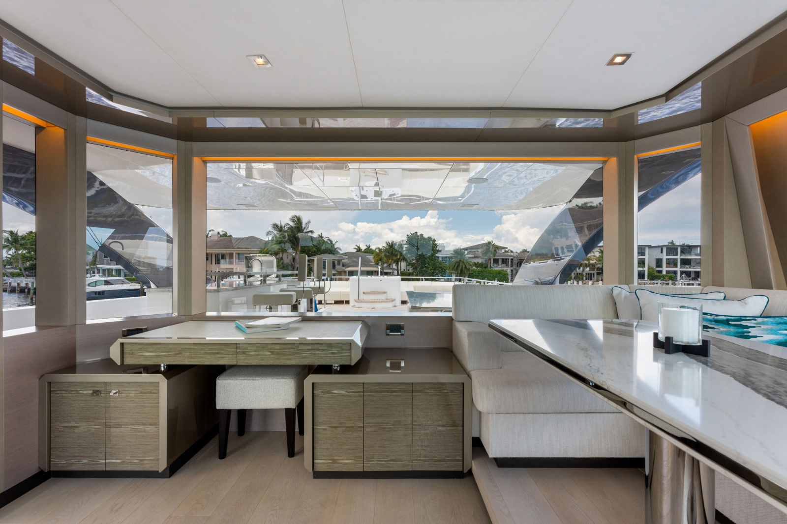 2023 Ocean Alexander 27R