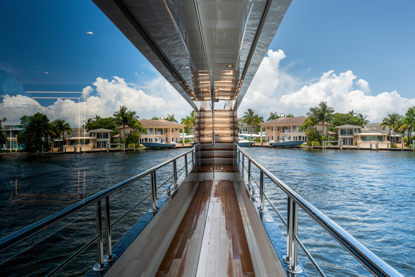 88ft Ocean Alexander Yacht For Sale