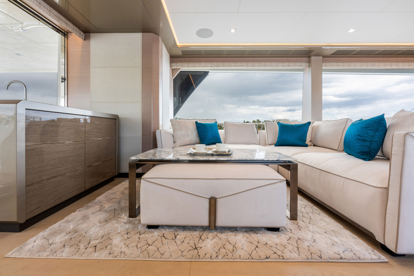 88ft Ocean Alexander Yacht For Sale