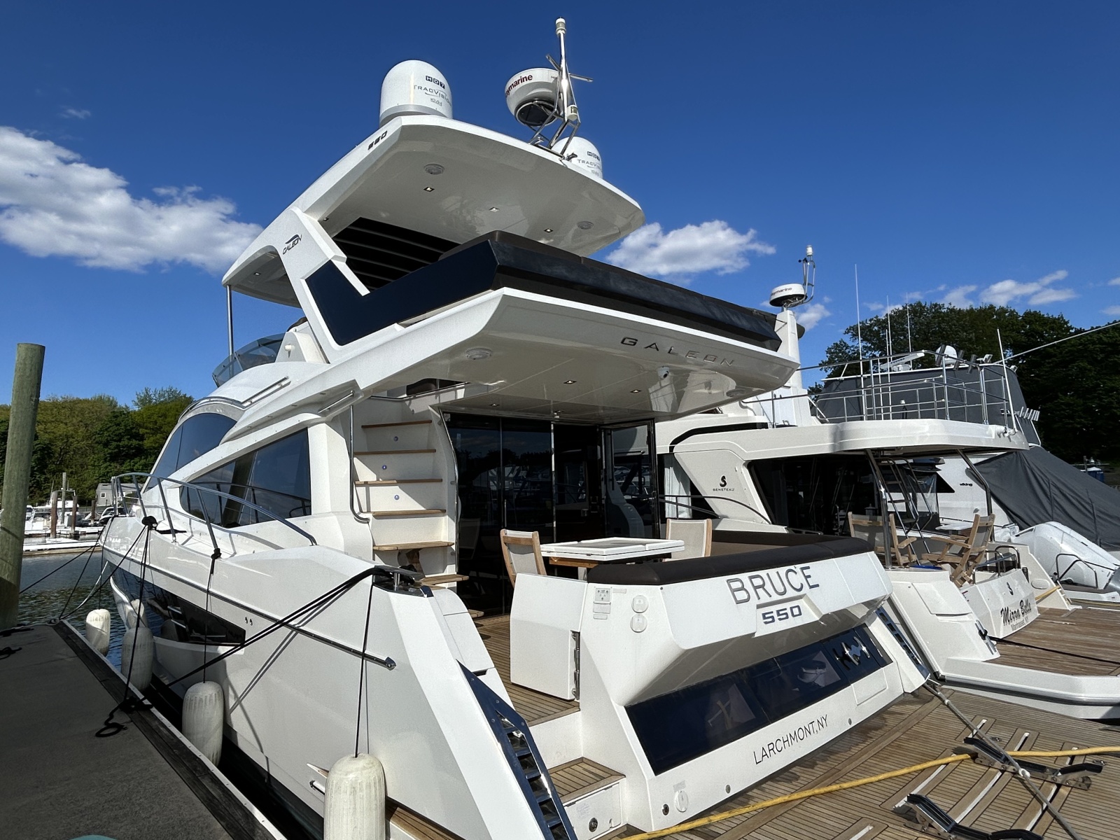2019 Galeon 550 FLY