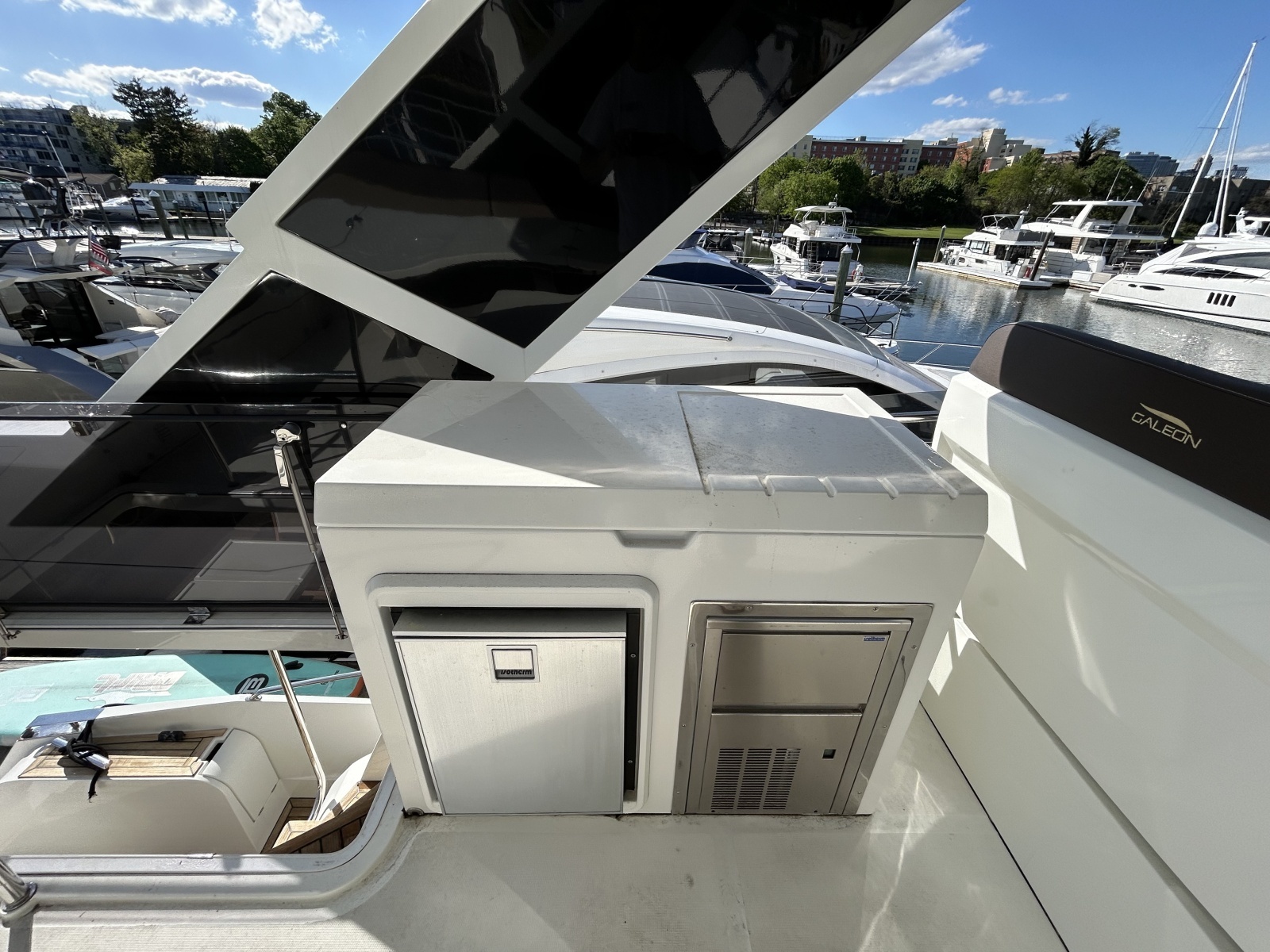 55ft Galeon Yacht For Sale
