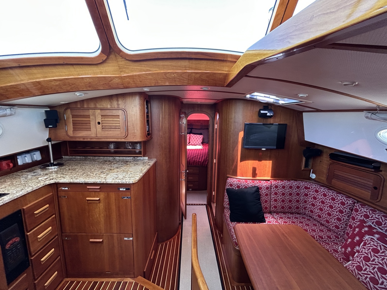 44ft Hinckley Yacht For Sale