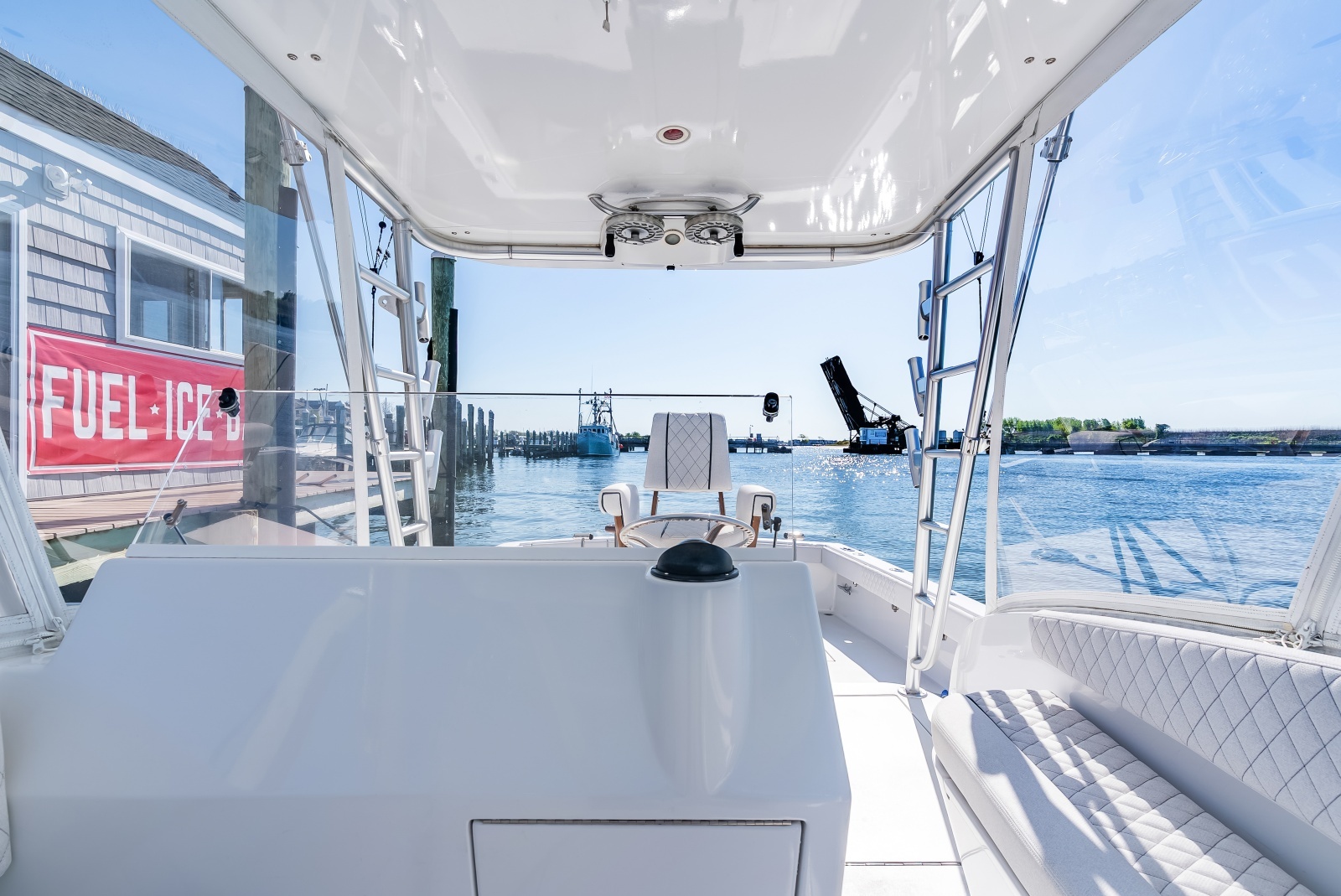 Little C 33ft L amp H Yacht For Sale