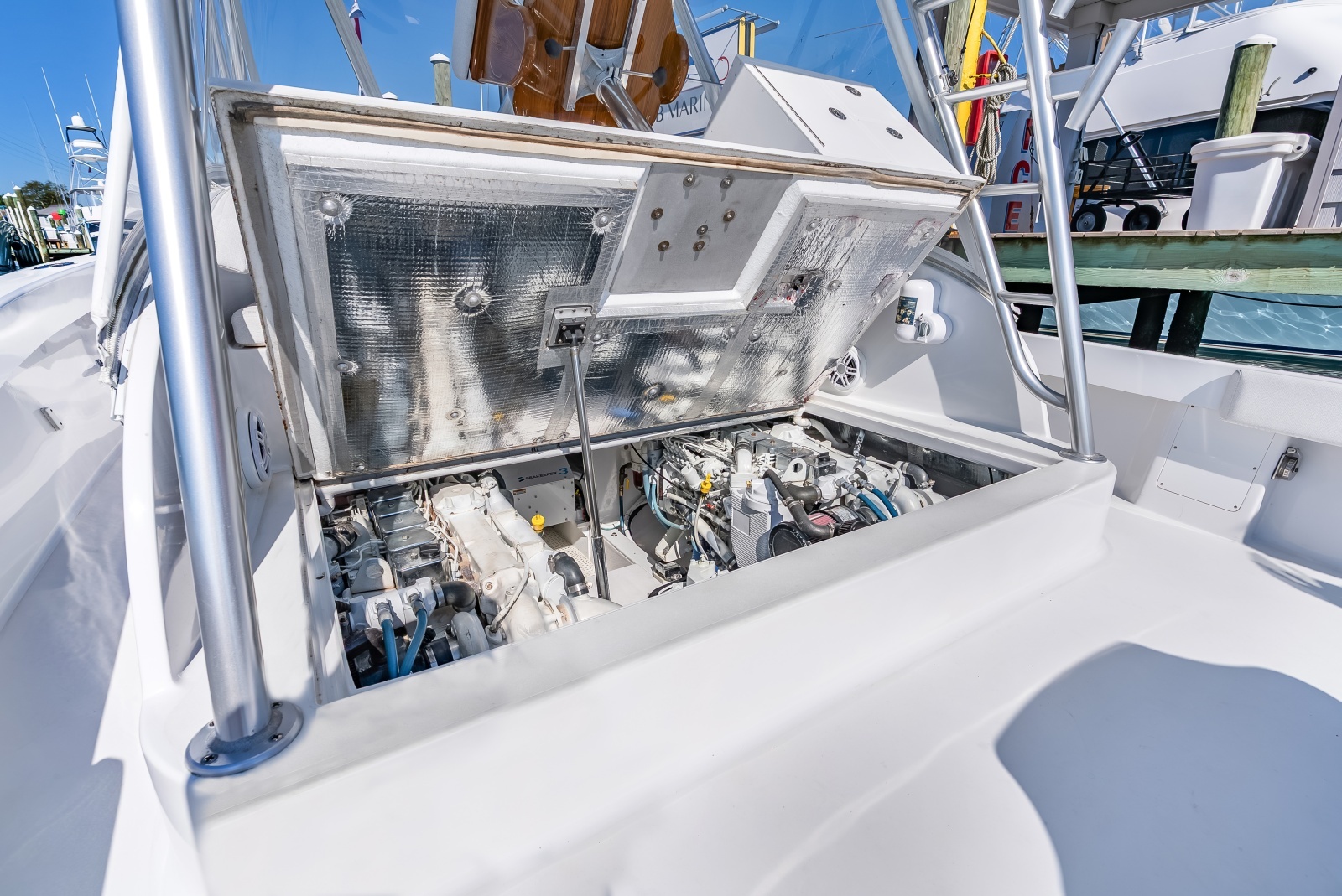 Little C 33ft L amp H Yacht For Sale