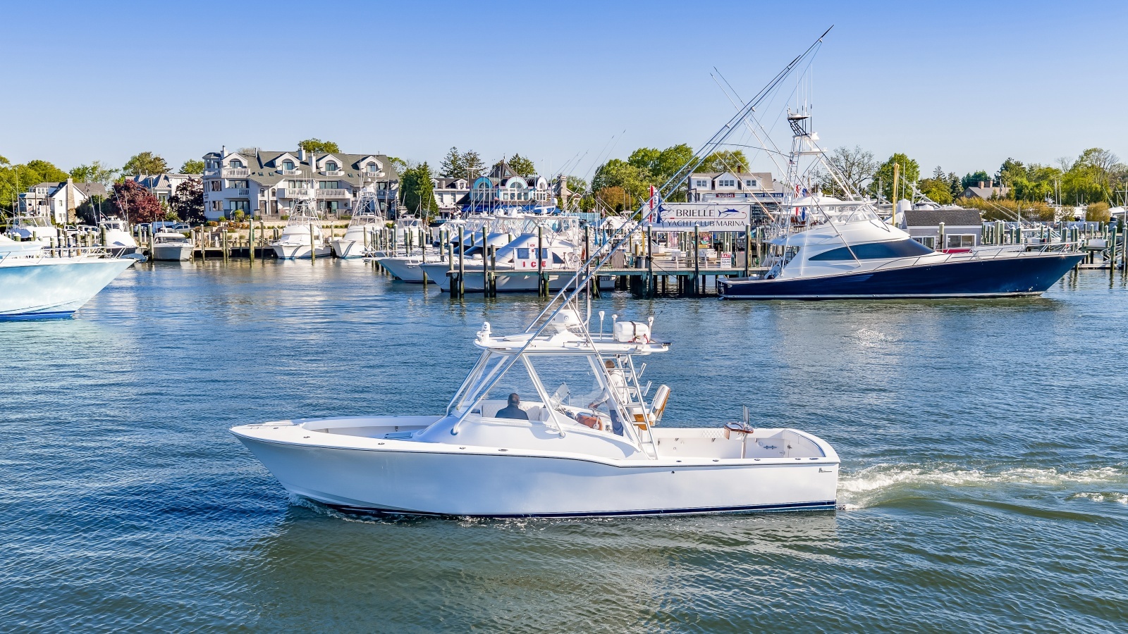 Little C 33ft L amp H Yacht For Sale