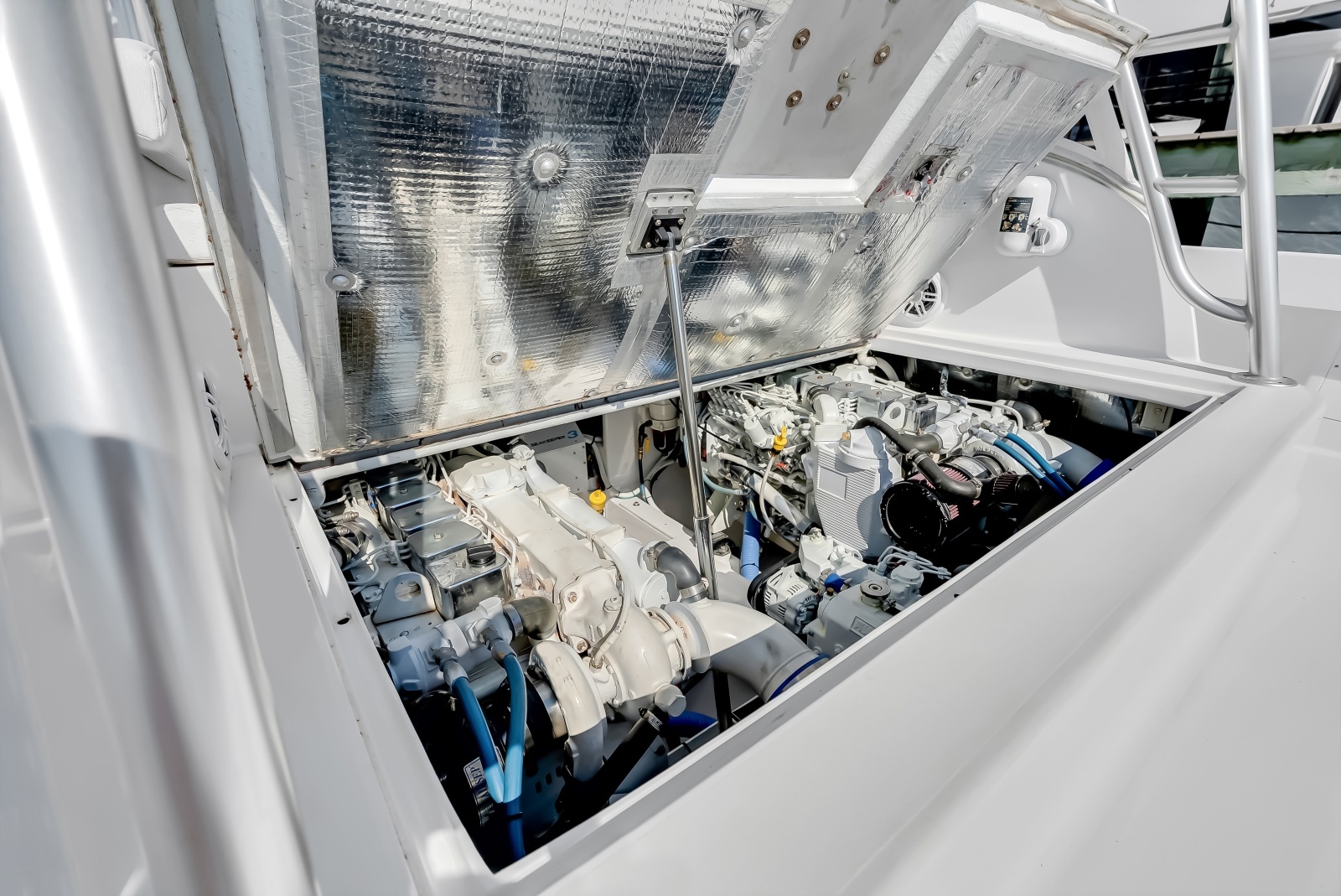 Little C 33ft L amp H Yacht For Sale