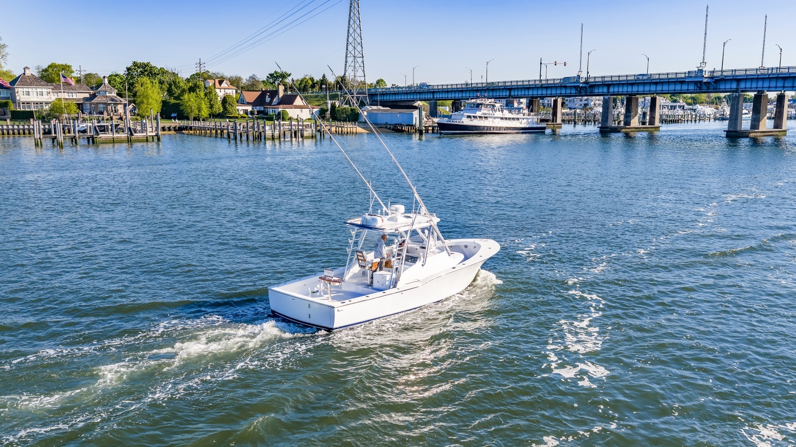 Little C 33ft L amp H Yacht For Sale
