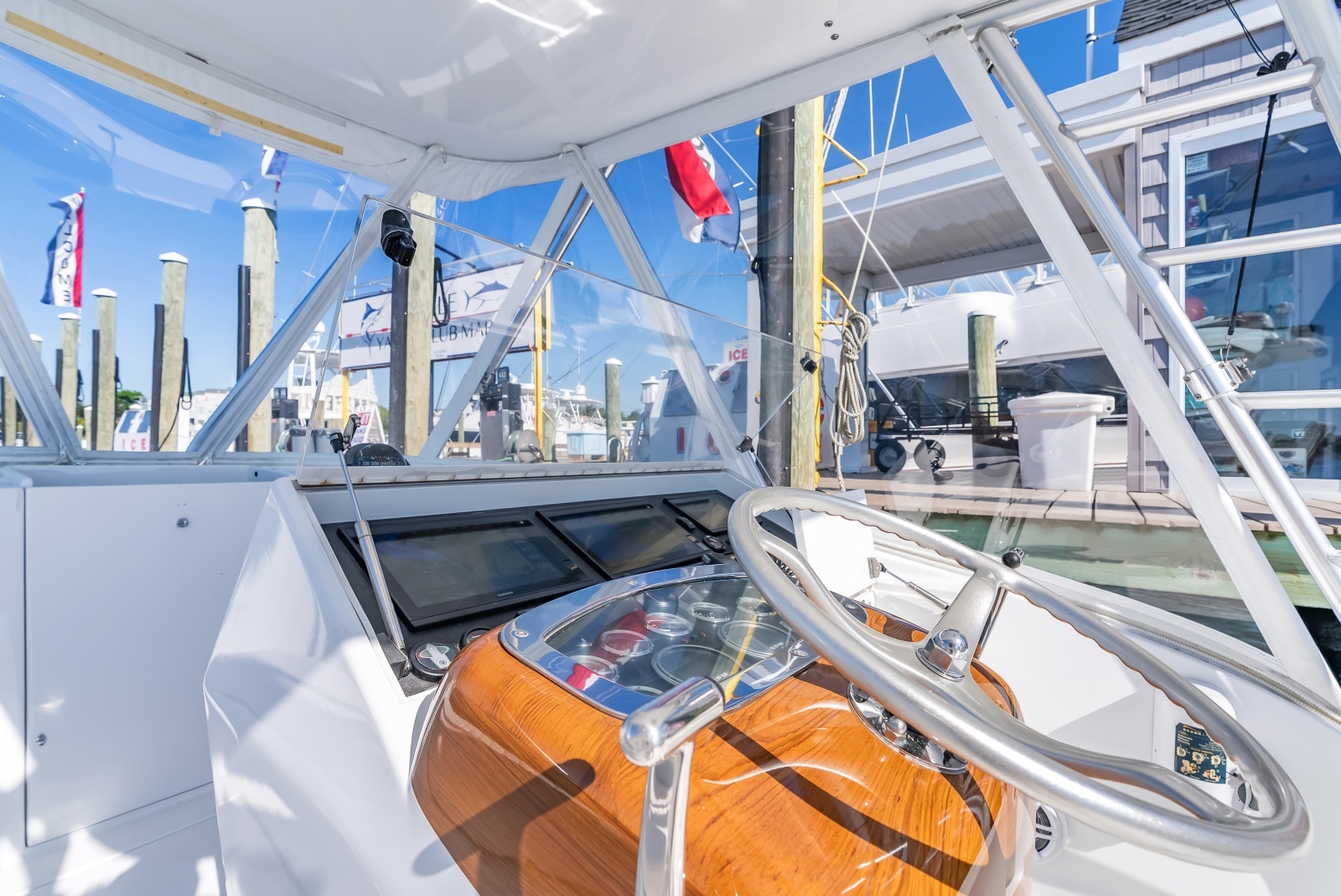 Little C 33ft L amp H Yacht For Sale